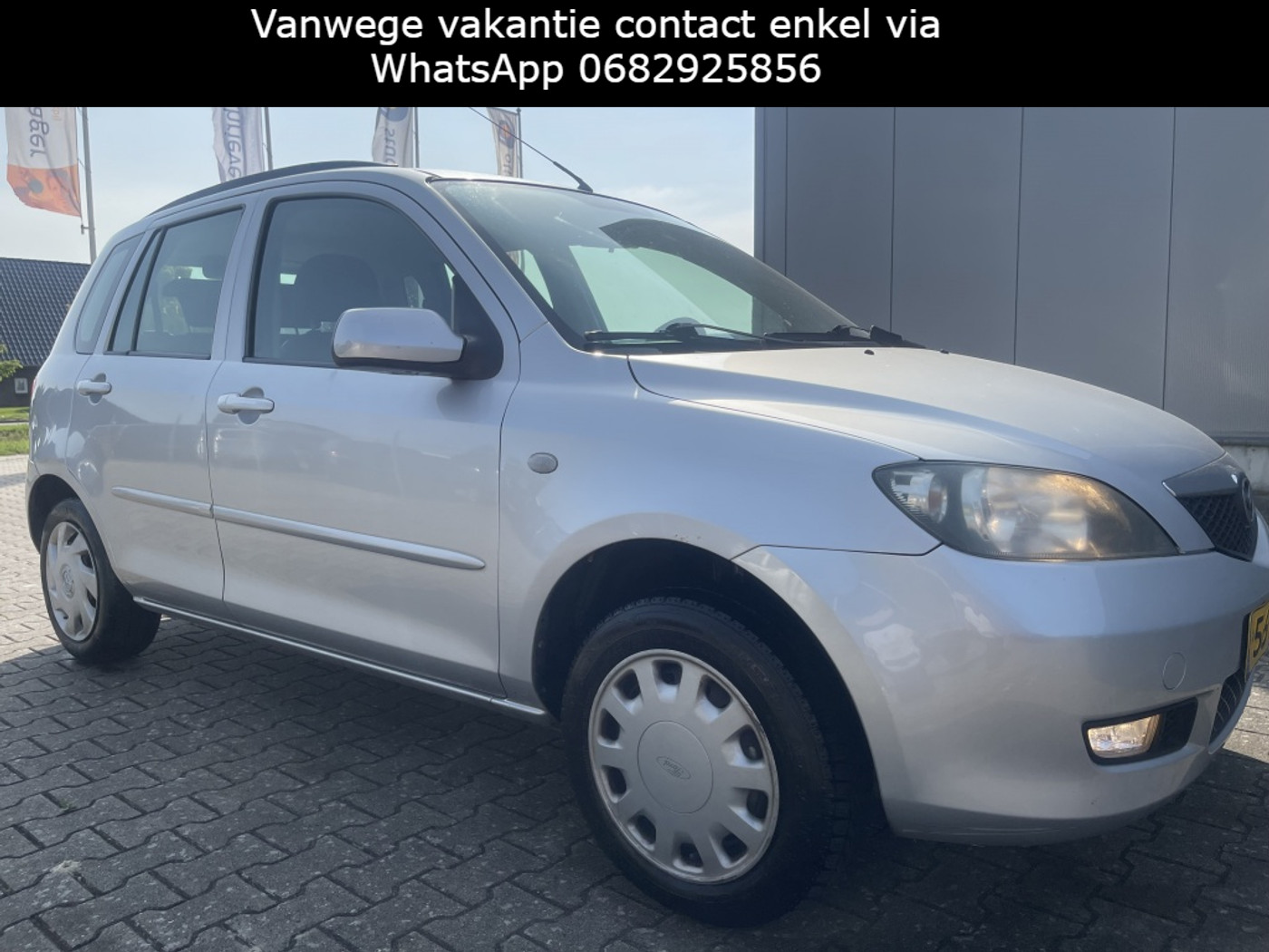 Mazda Mazda 2 1.4 AIRCO APK: Nieuw bij aflevering 2004 - voorkant
