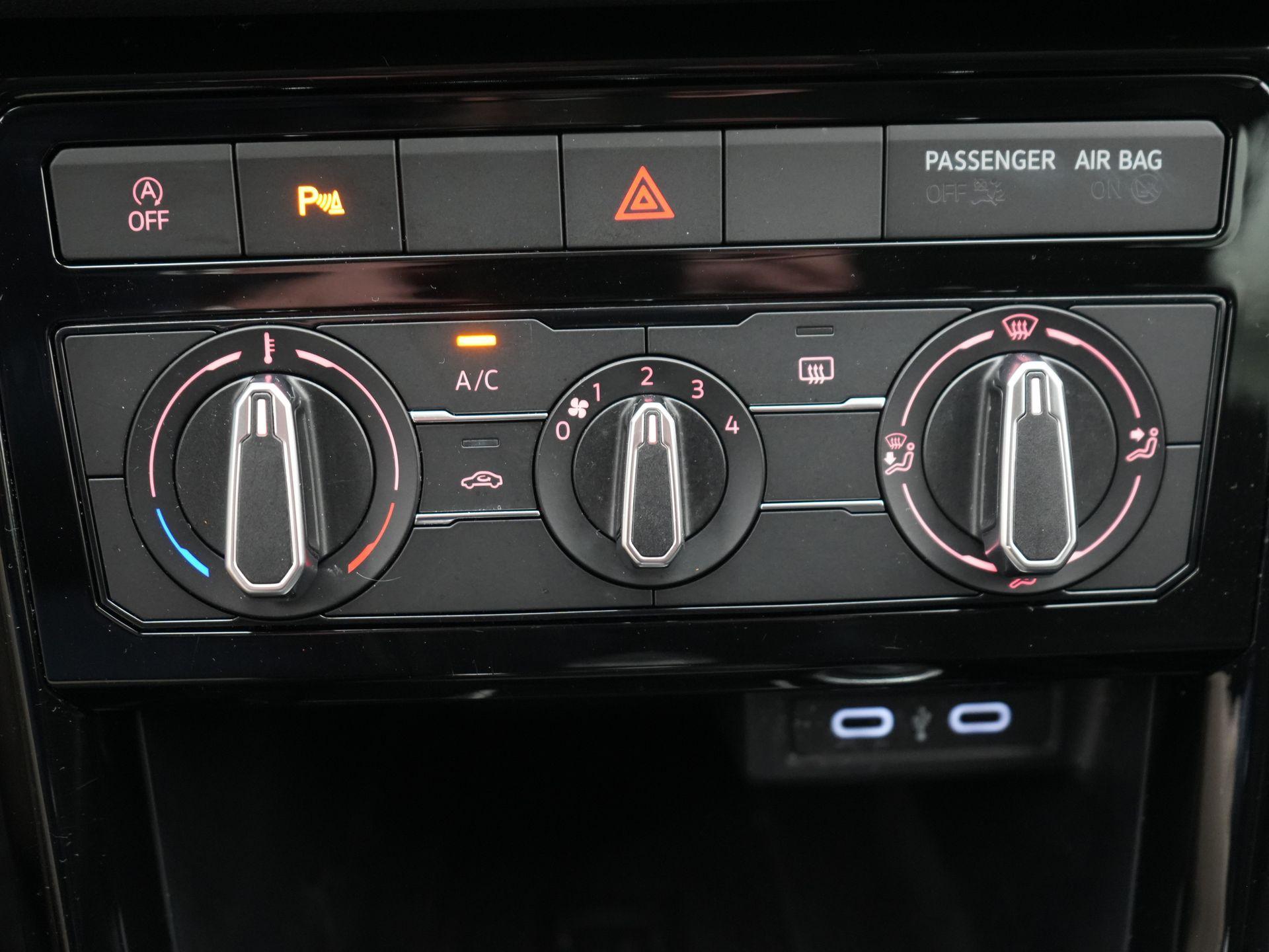 Foto van Volkswagen T-cross