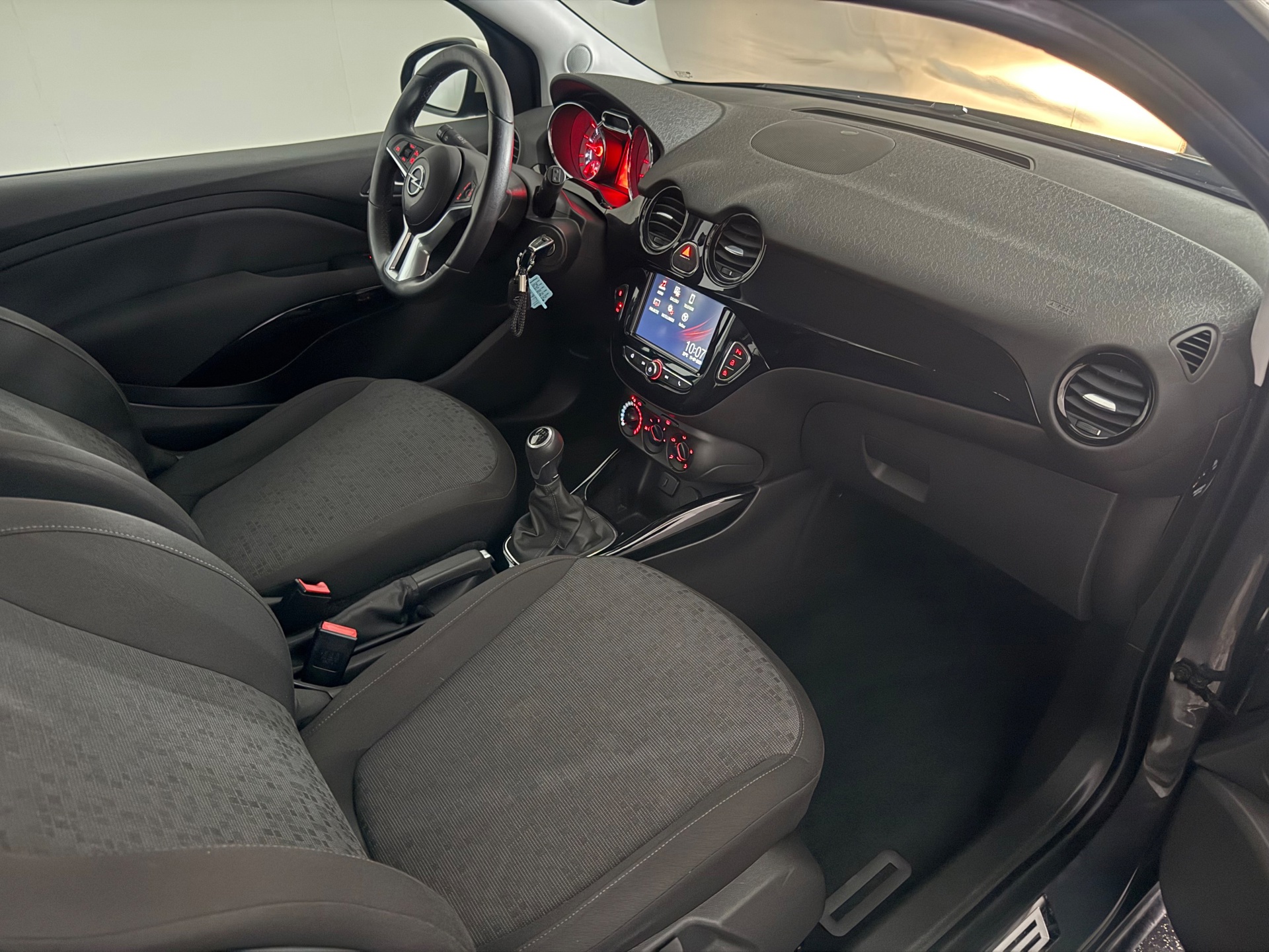 Foto van Opel Adam