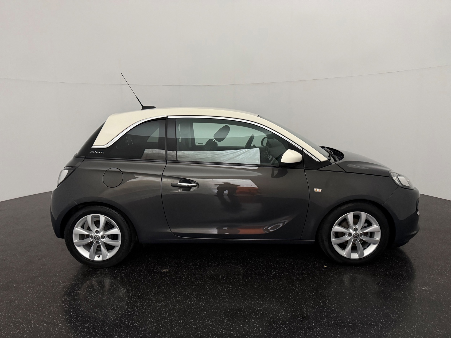 Foto van Opel Adam