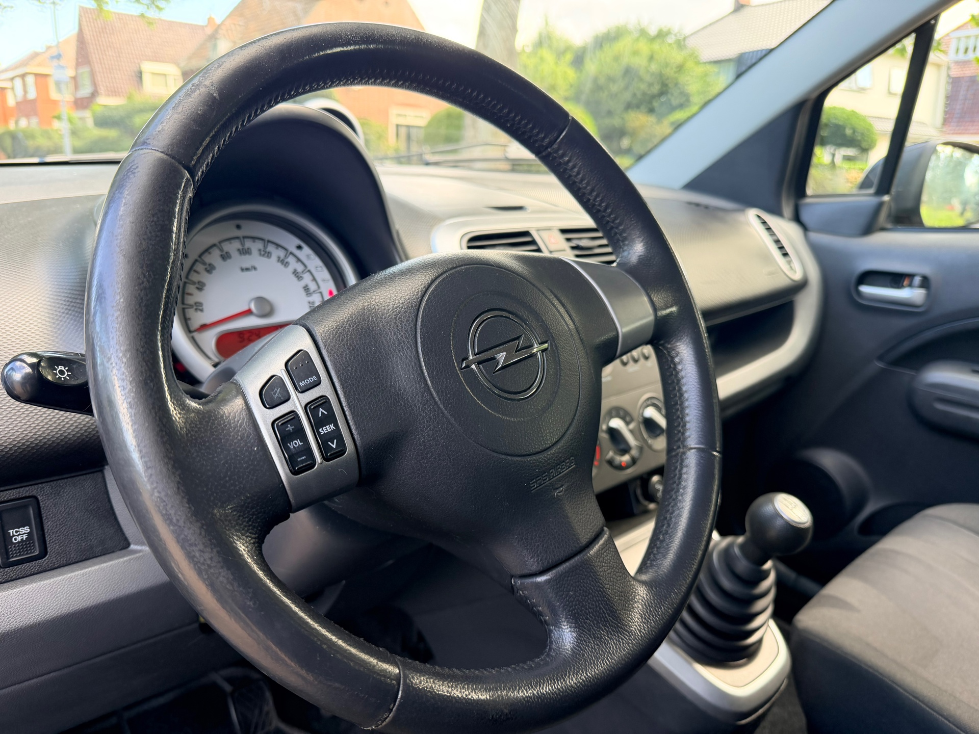 Foto van Opel Agila