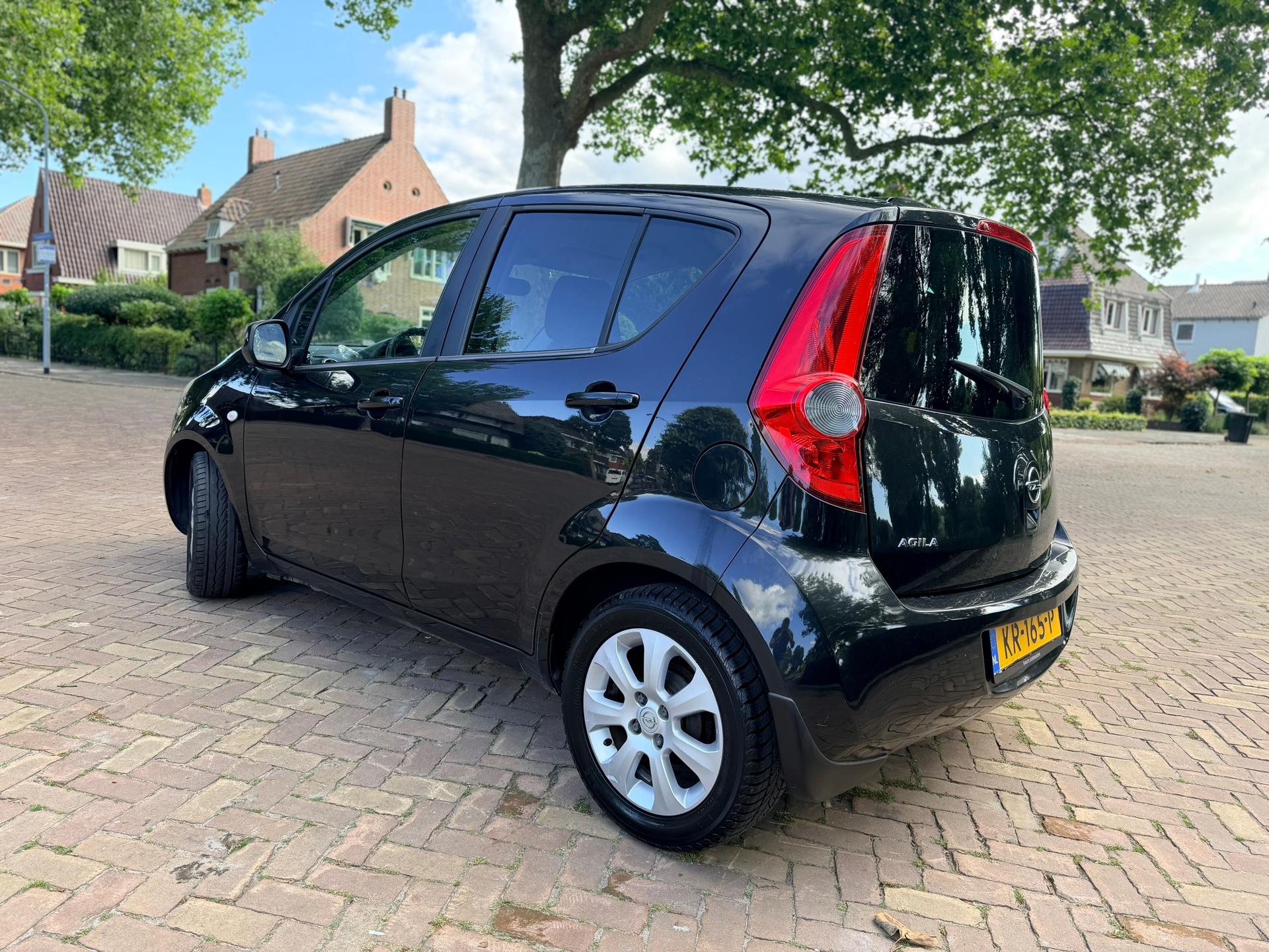 Foto van Opel Agila