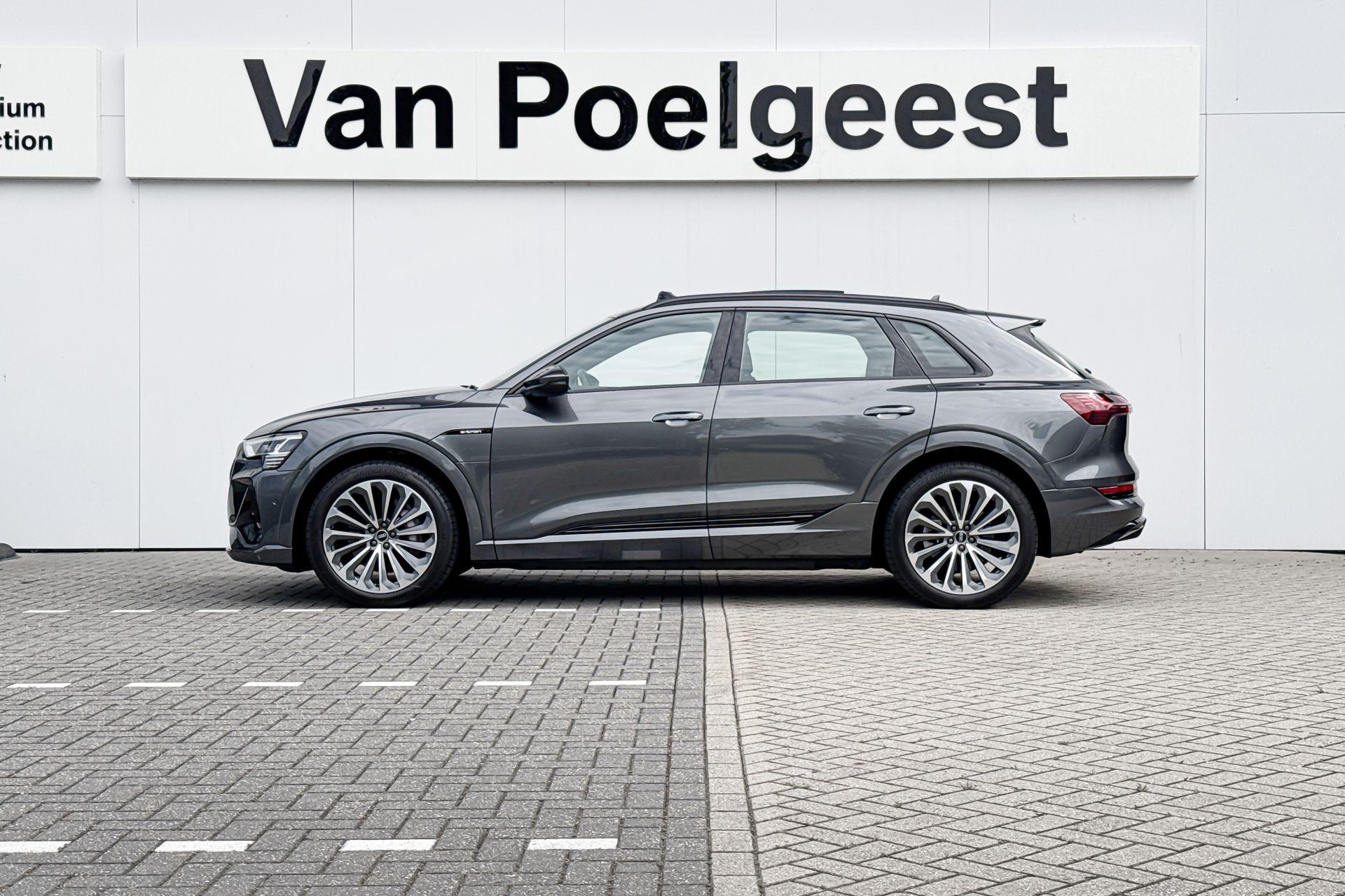 Foto van Audi E-tron 55