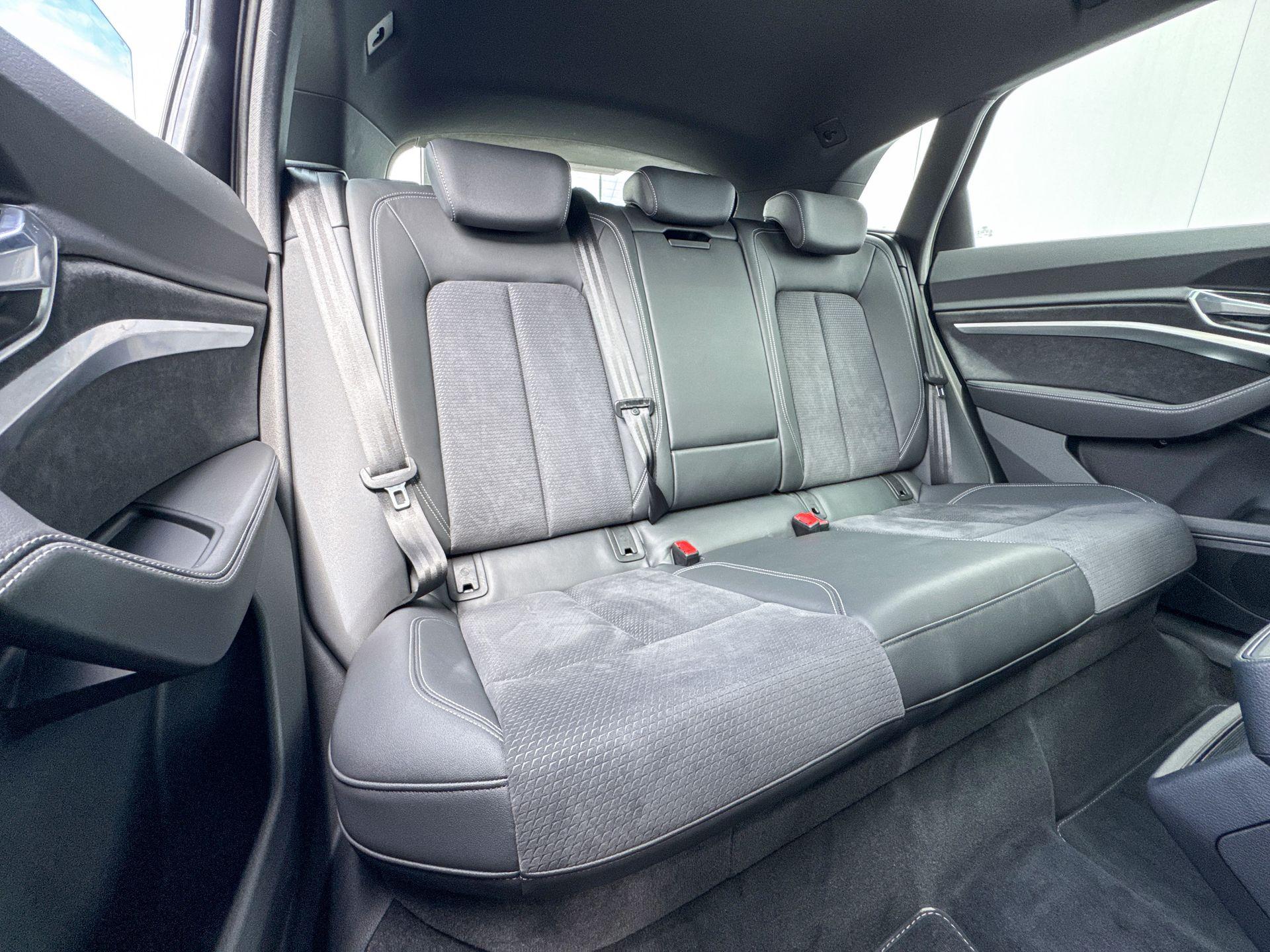 Foto van Audi E-tron 55