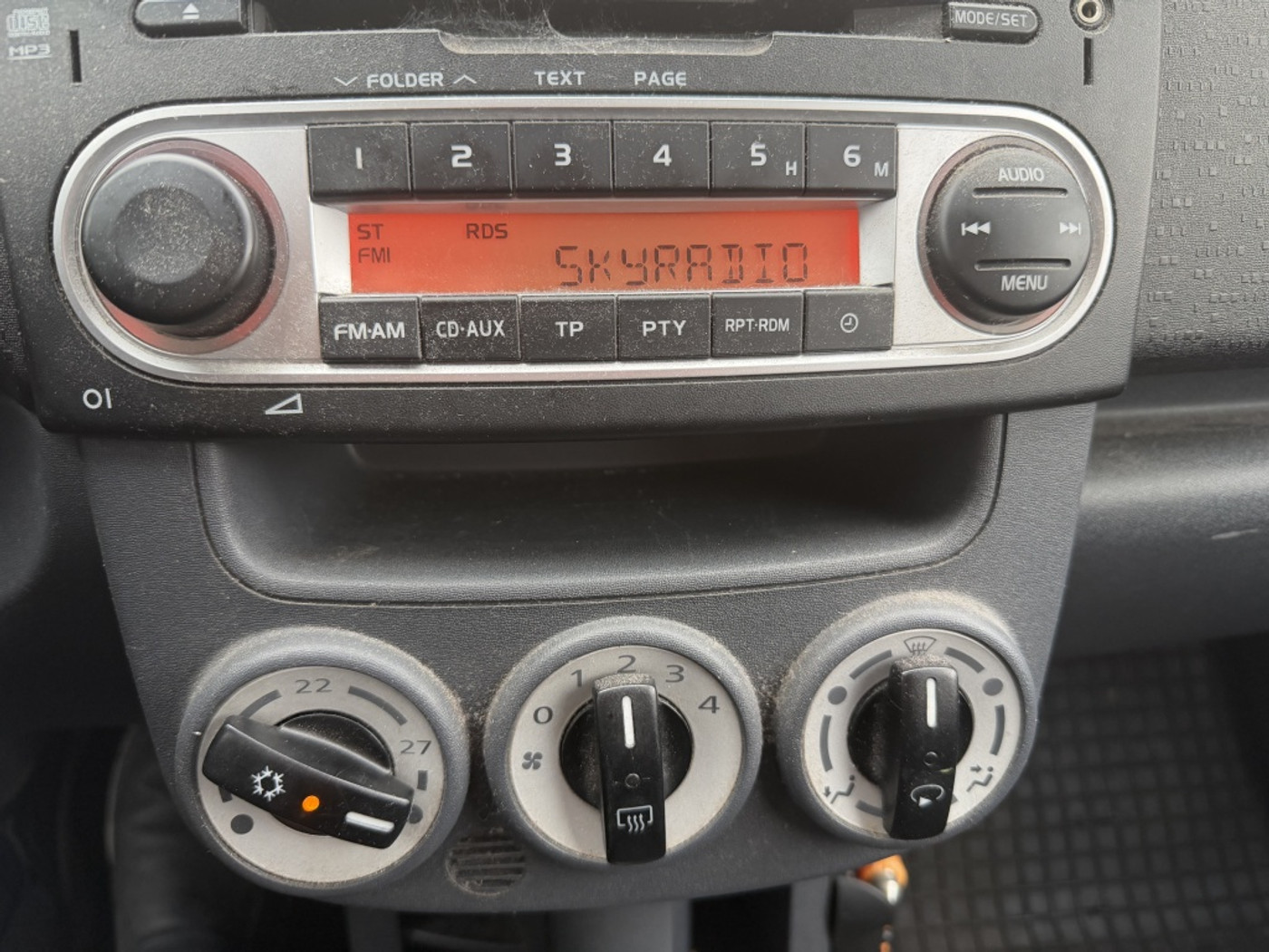 Foto van Mitsubishi Mitsubishi Colt