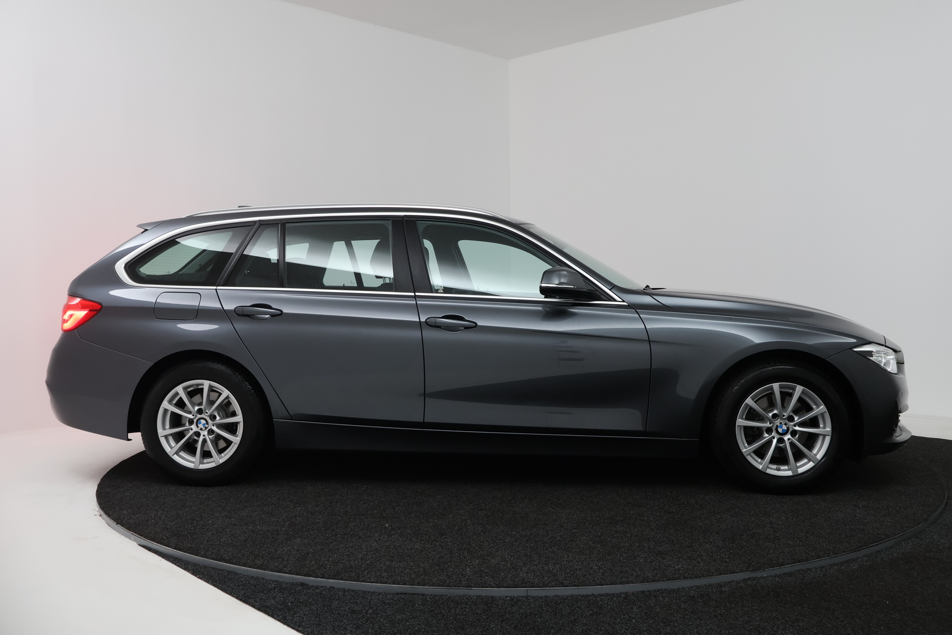 Foto van BMW 320i