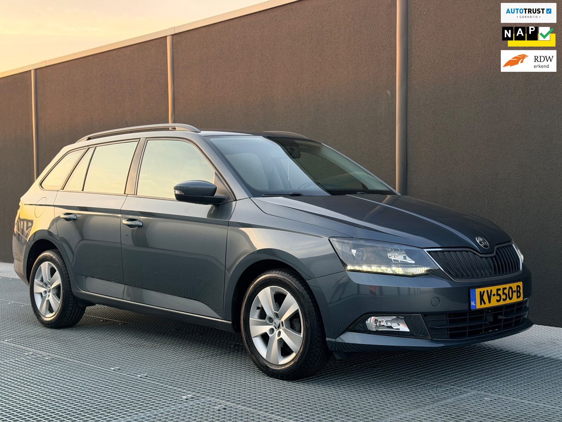 Skoda Fabia 1.2 TSI Ambition Business | 2e eigenaar 2017 - voorkant