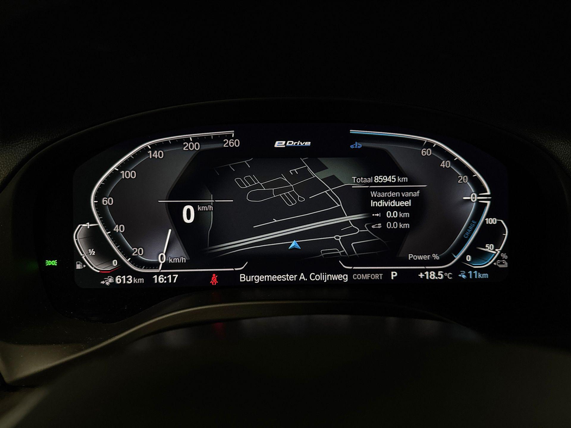 Foto van BMW X3 Xdrive30e