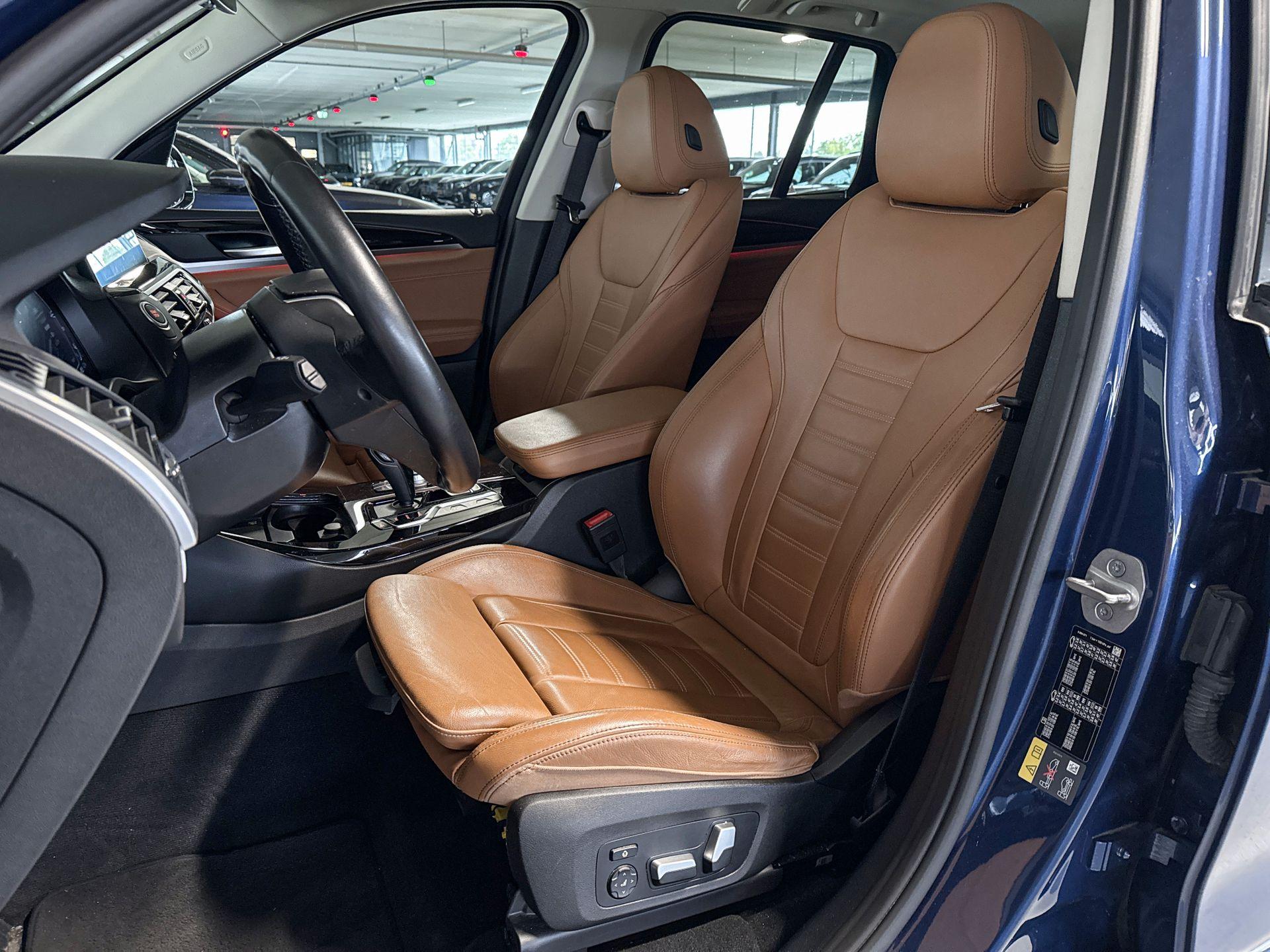 Foto van BMW X3 Xdrive30e