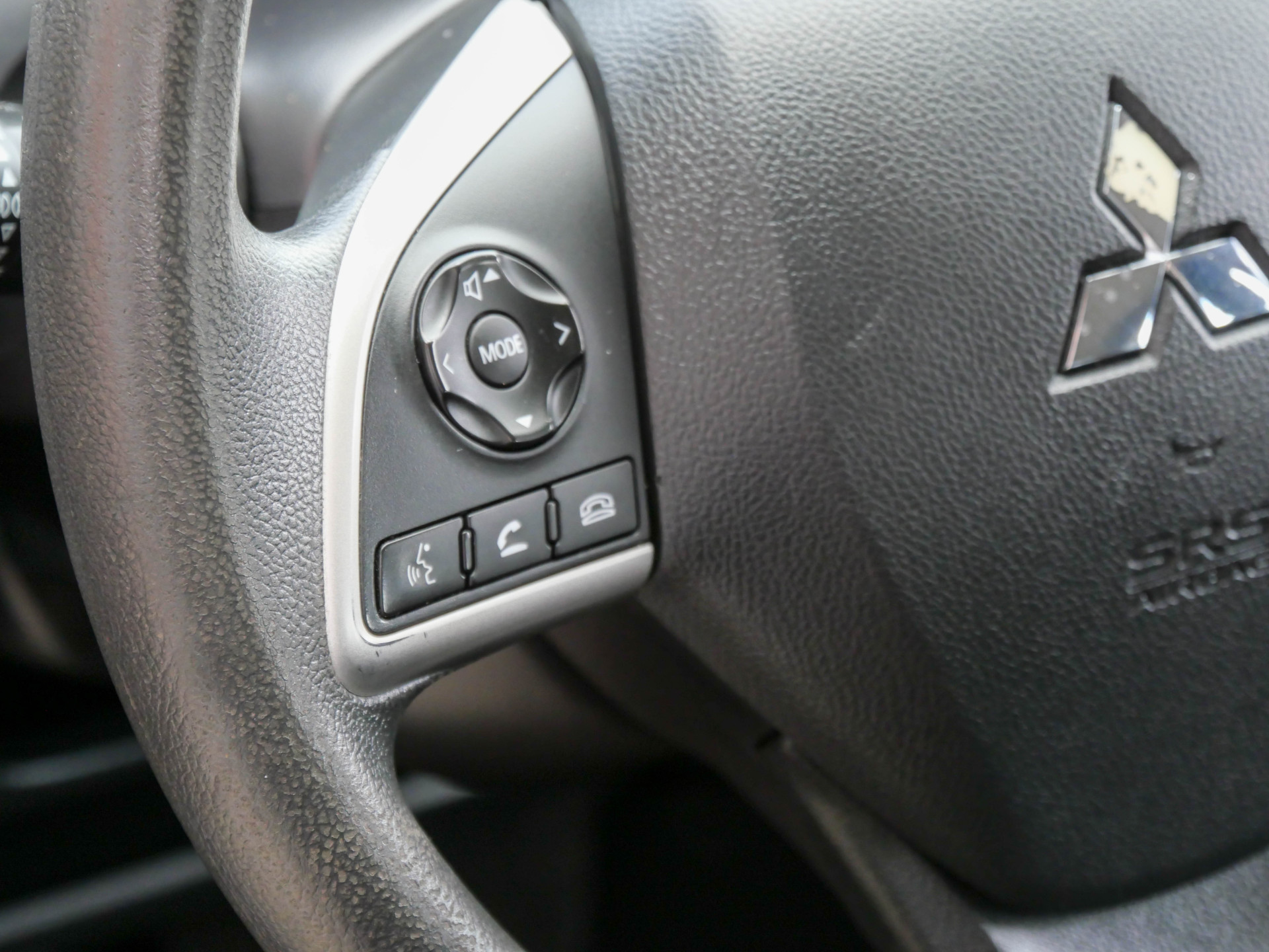 Foto van Mitsubishi Mitsubishi Space Star