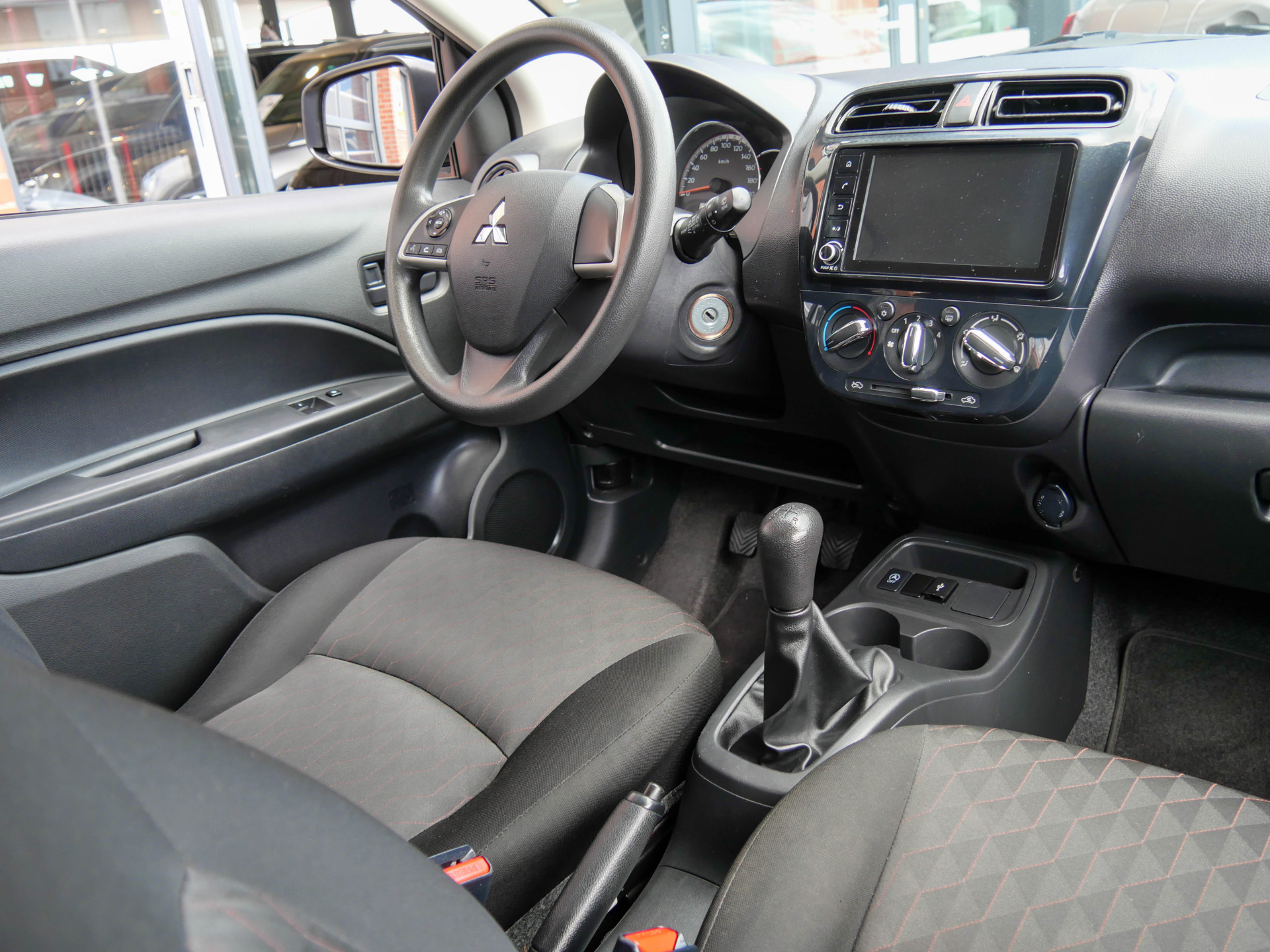 Foto van Mitsubishi Mitsubishi Space Star