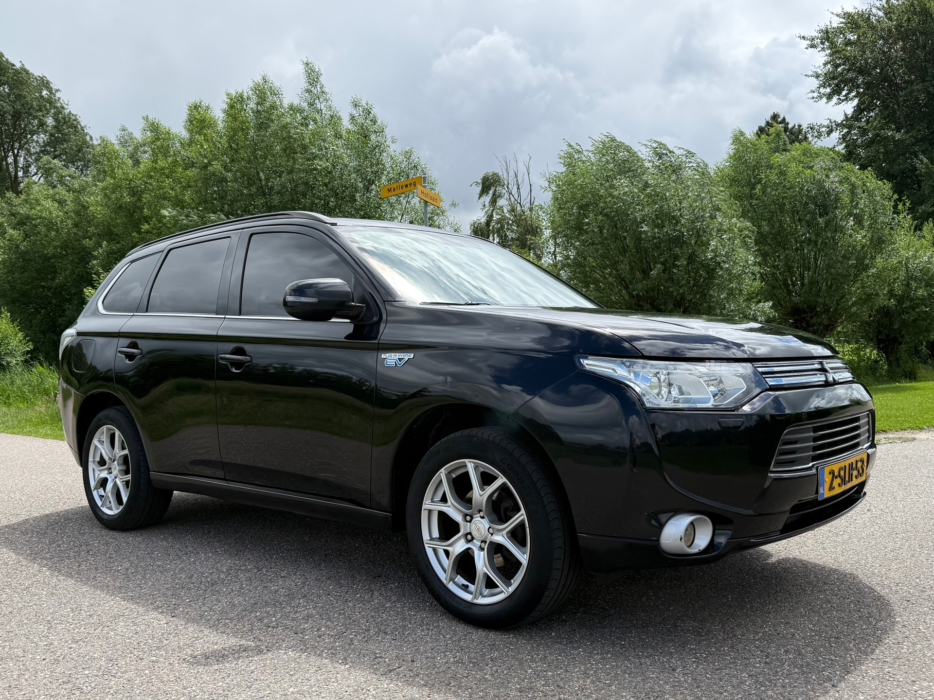 Foto van Mitsubishi Mitsubishi Outlander