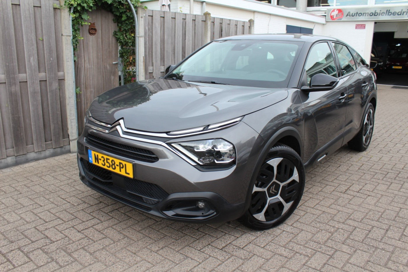 Foto van Citroen C4