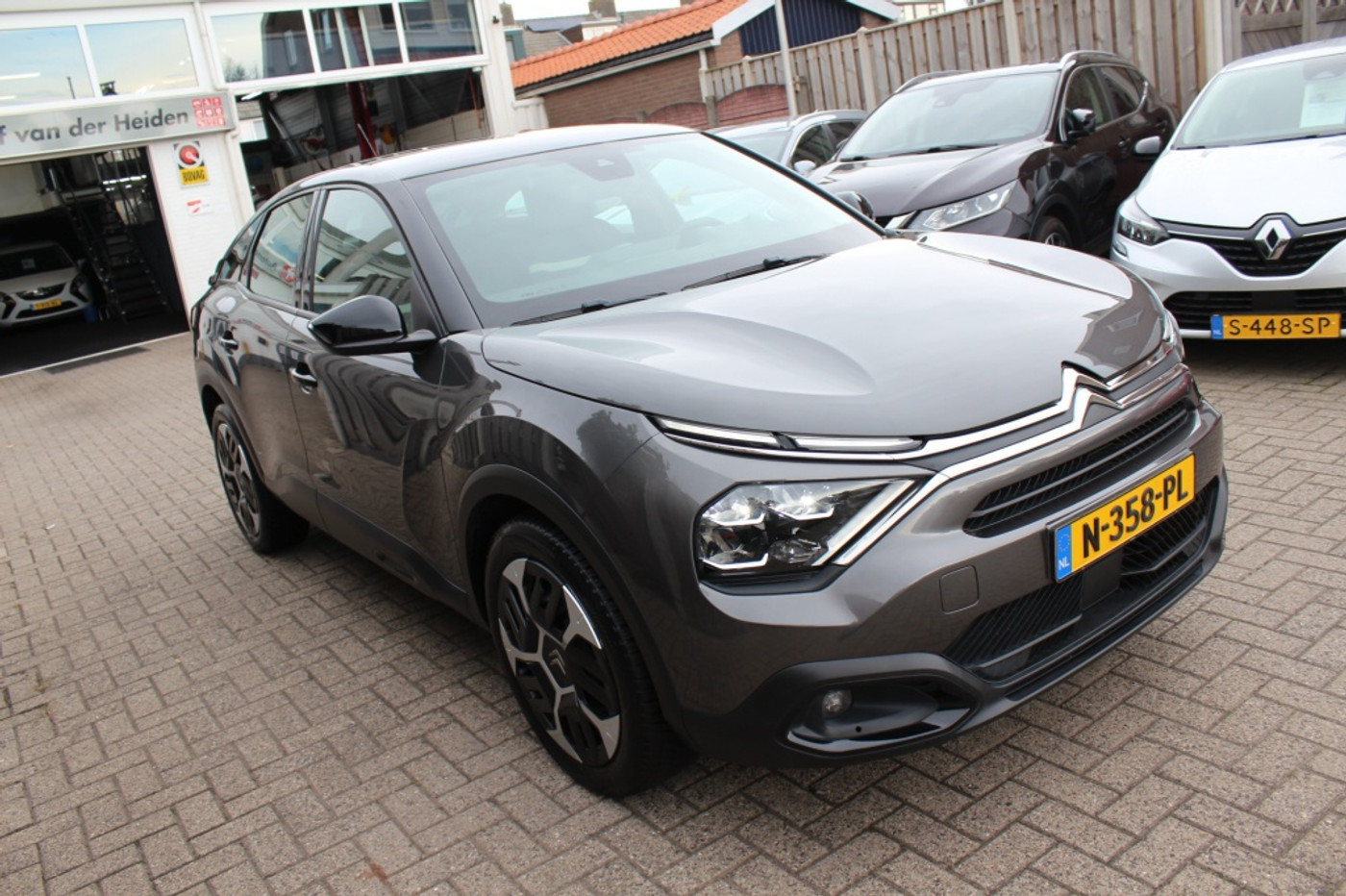 Foto van Citroen C4