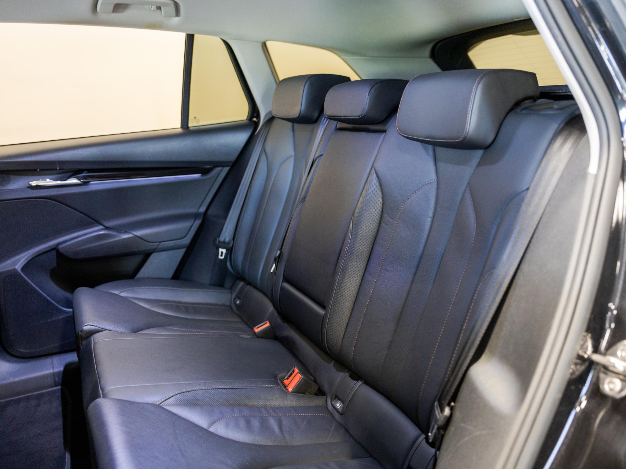 Foto van Skoda Enyaq 80