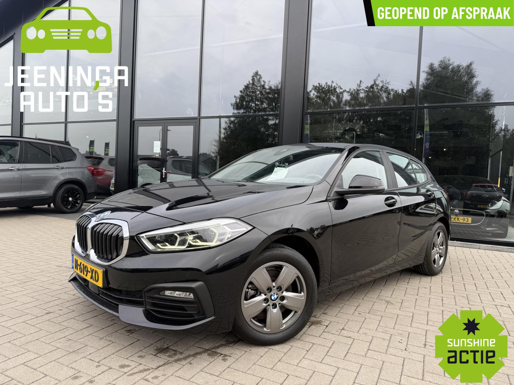 BMW 118i 118i Business Edition|AfnTrekhaak|DAB|Clima|Navi 2022 - voorkant