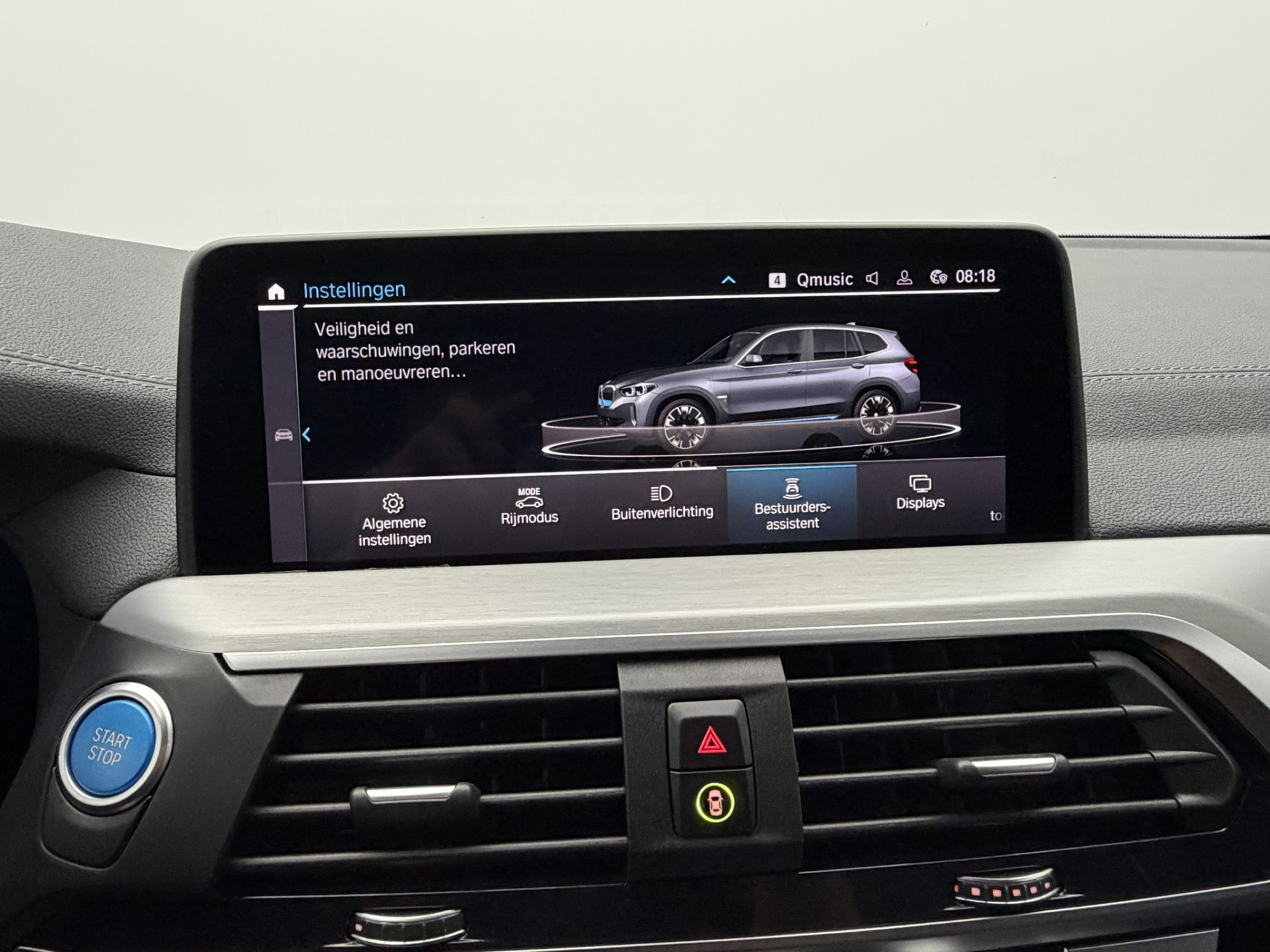 Foto van BMW Ix3