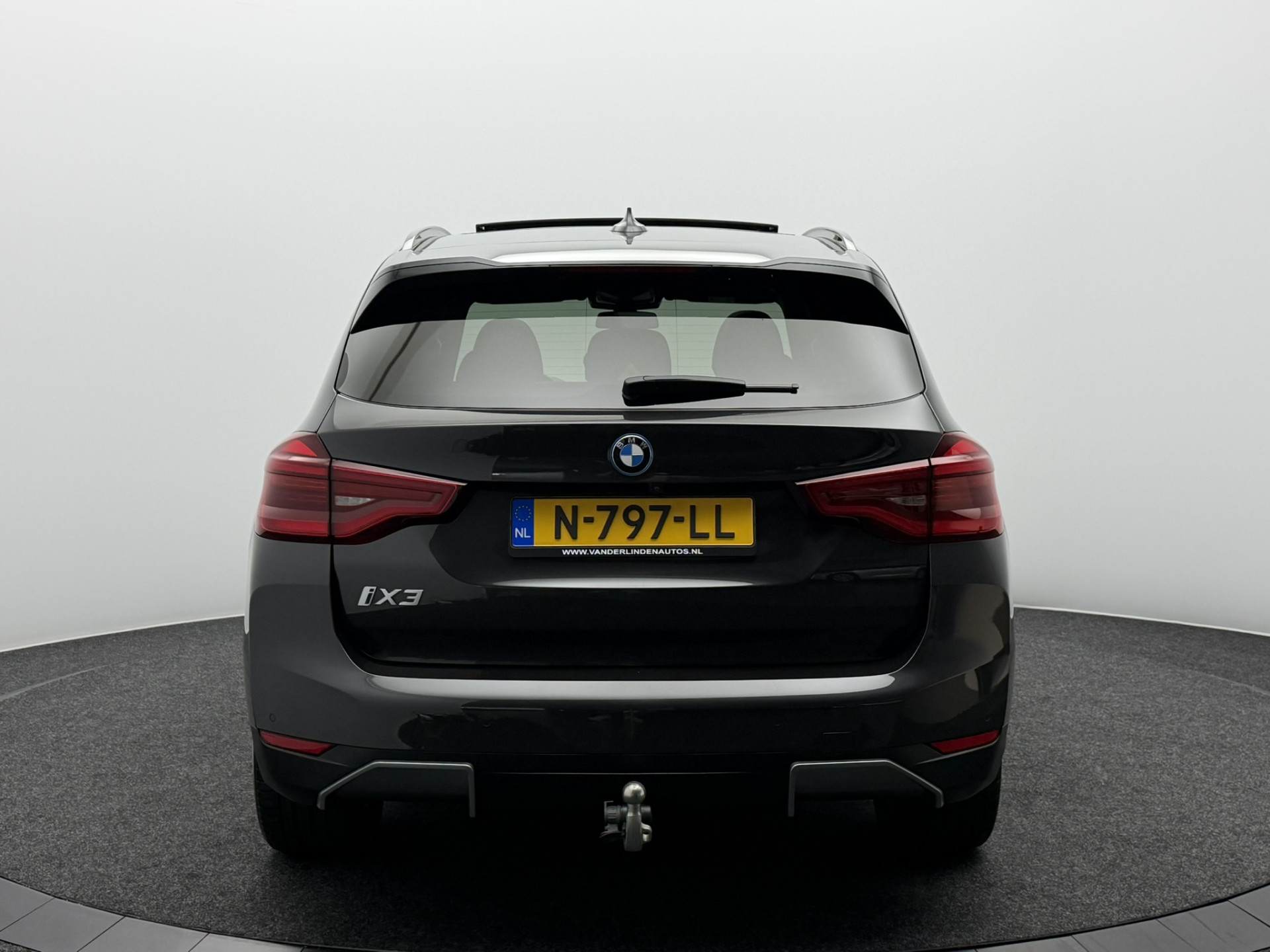 Foto van BMW Ix3