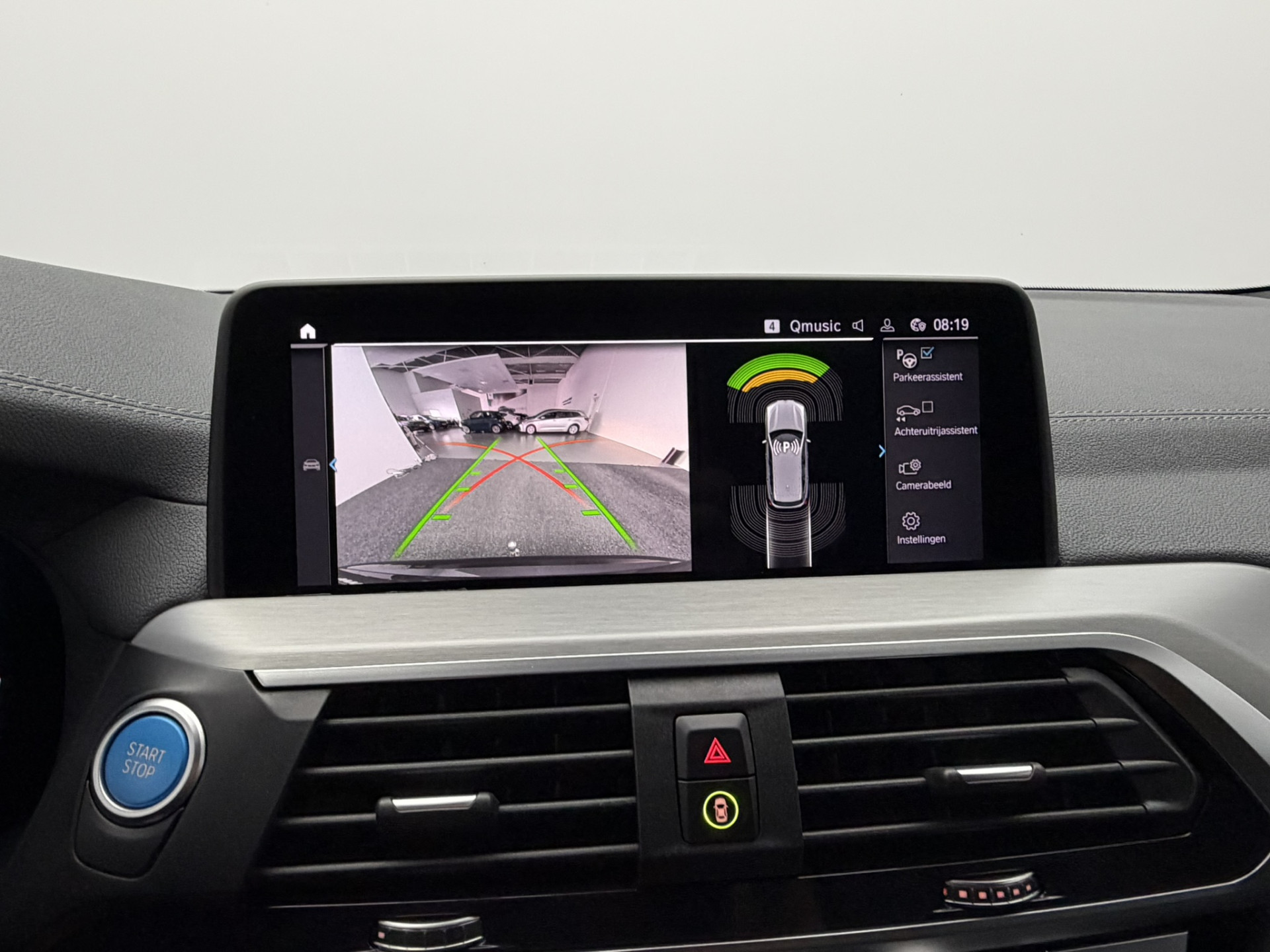 Foto van BMW Ix3
