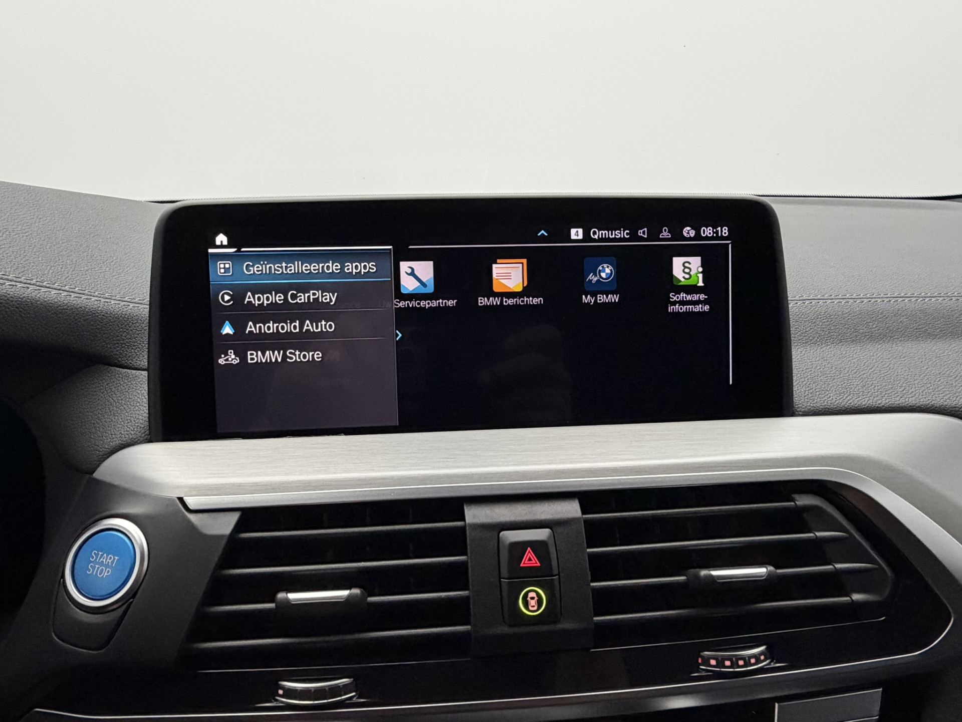 Foto van BMW Ix3