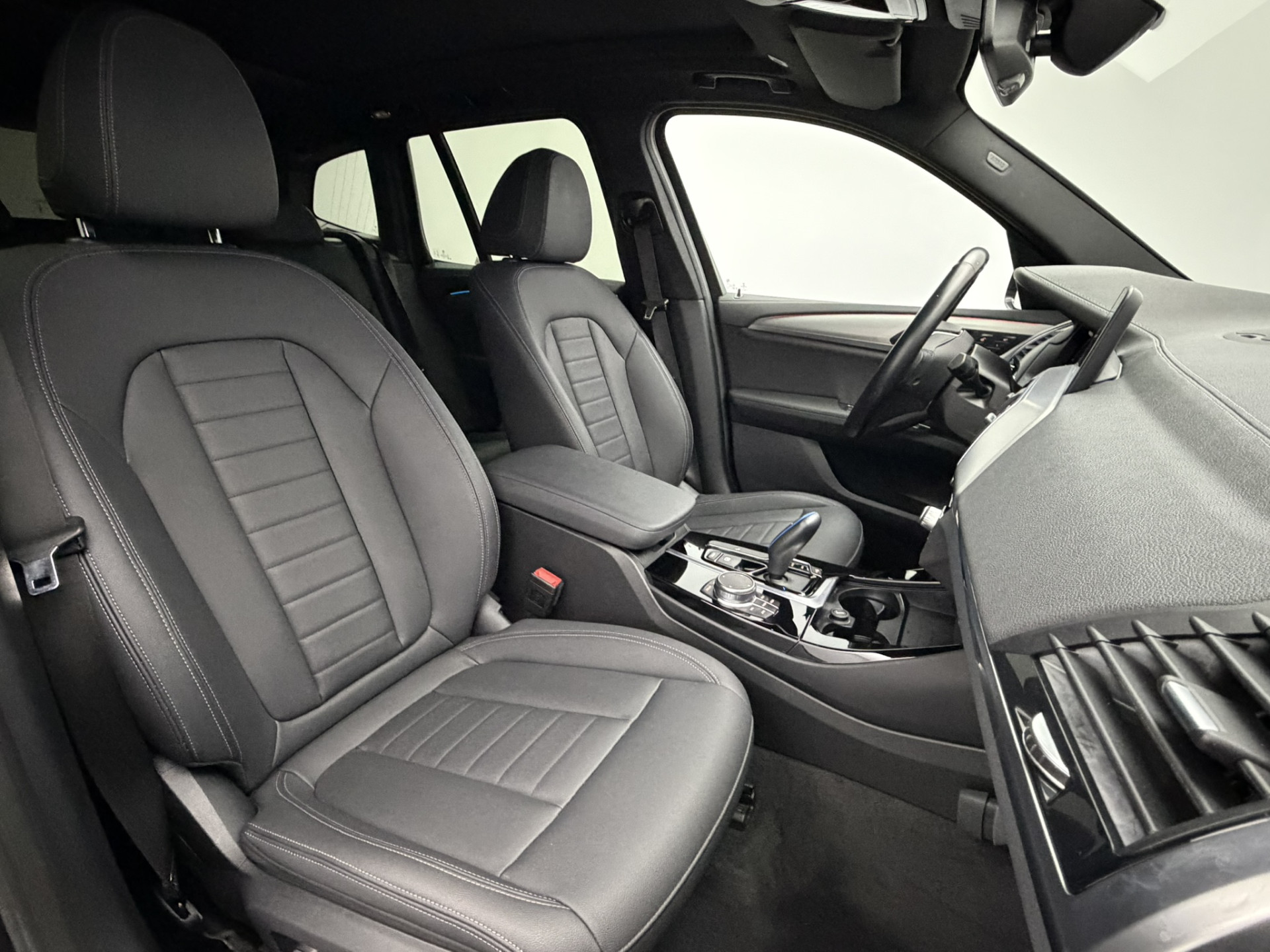 Foto van BMW Ix3