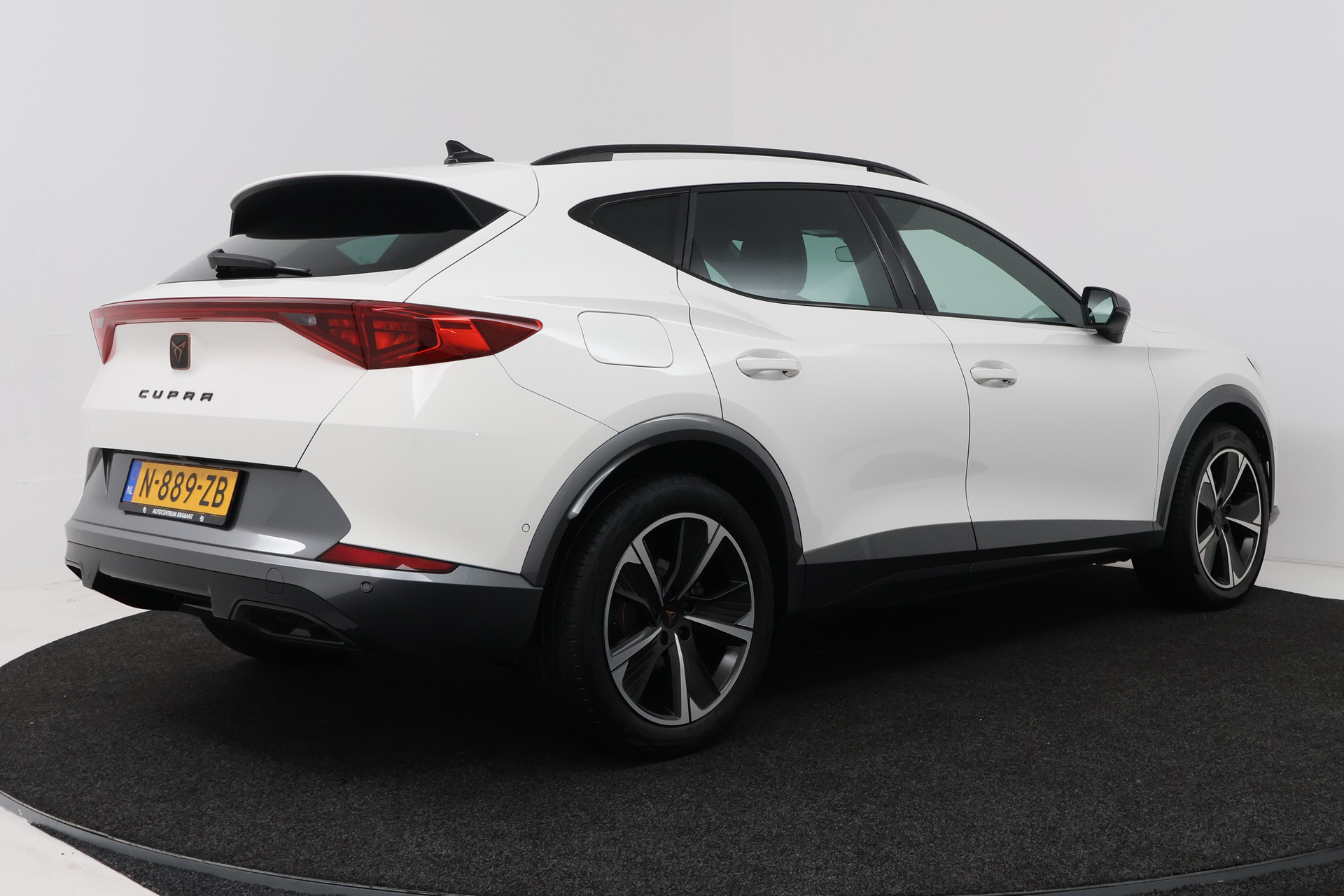 Foto van Cupra Formentor E-hybrid