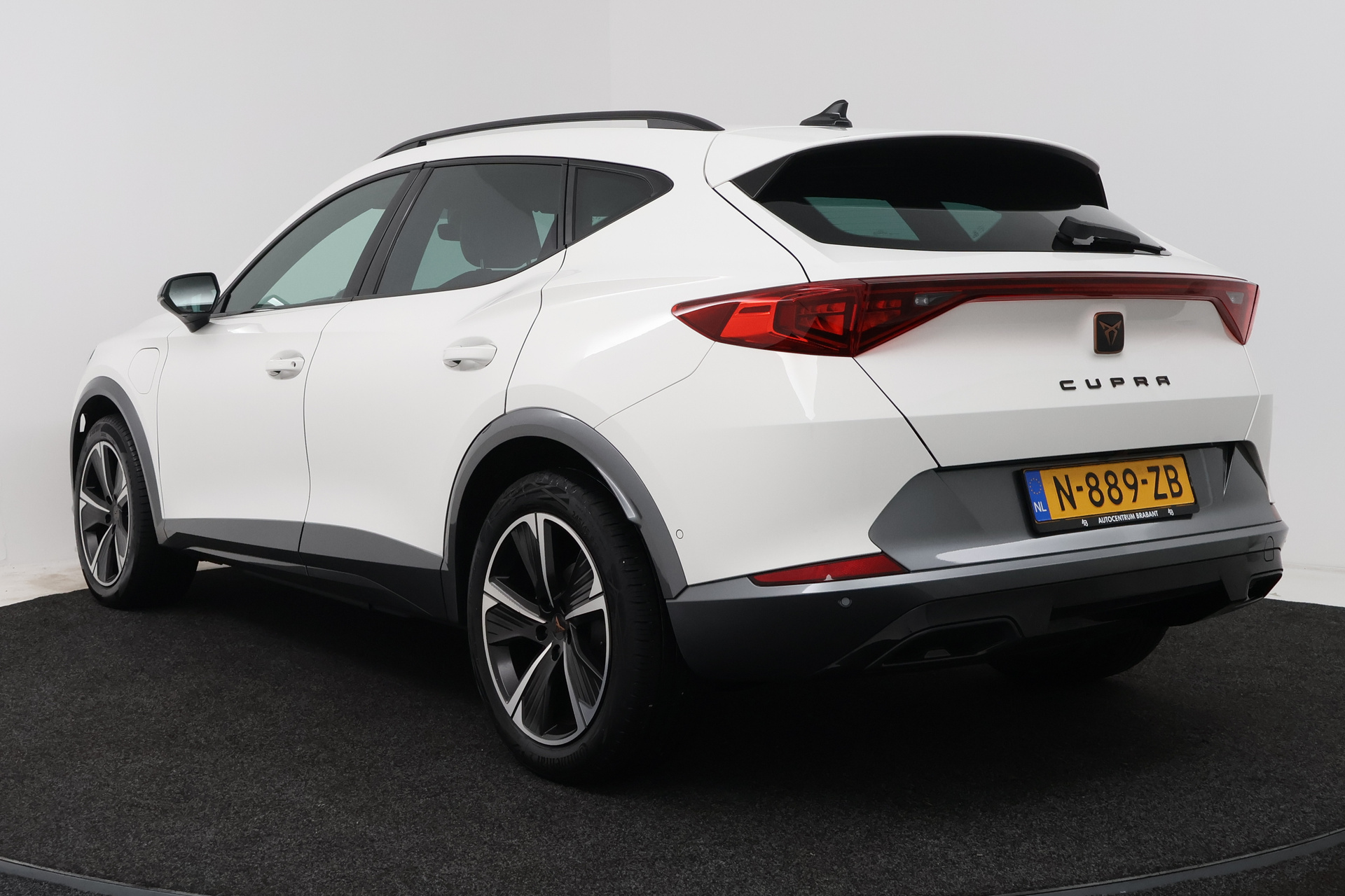 Foto van Cupra Formentor E-hybrid