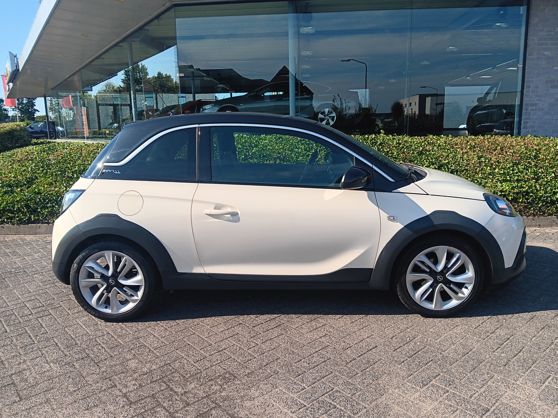 Foto van Opel Adam