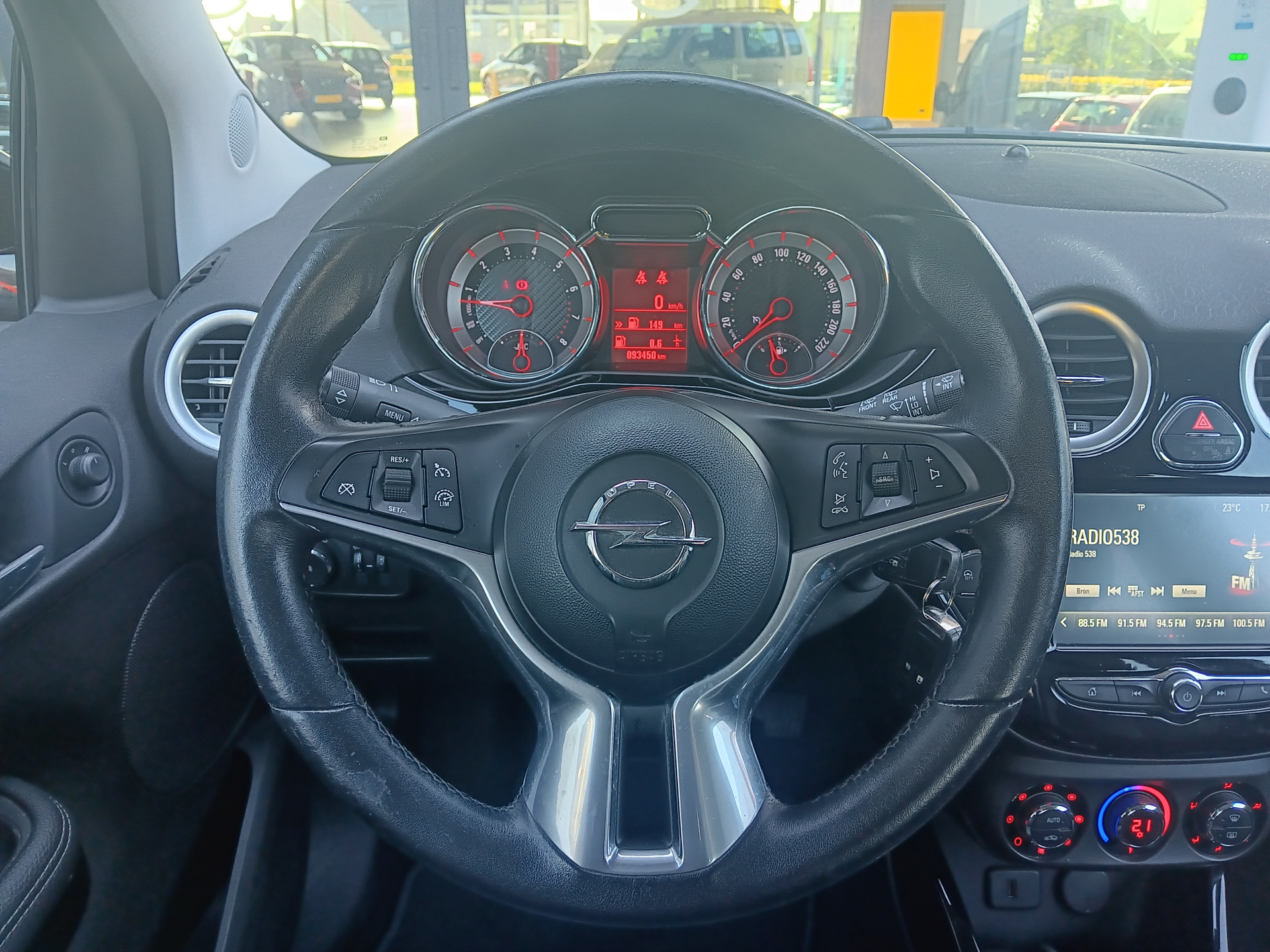 Foto van Opel Adam
