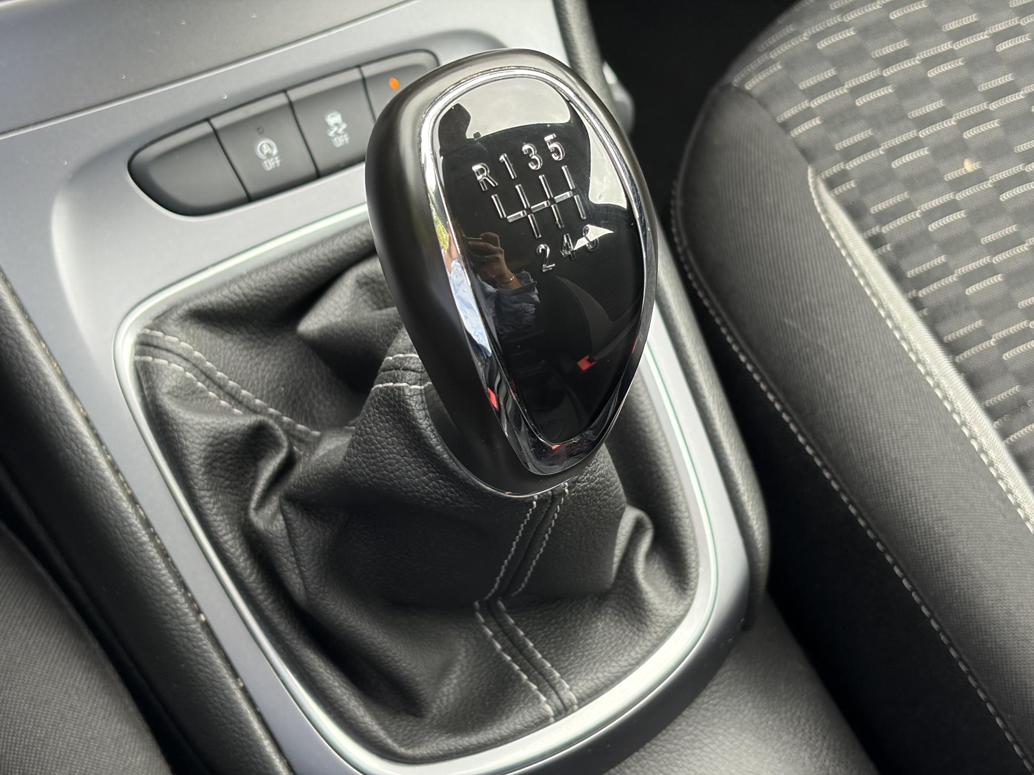 Foto van Opel Astra Sports Tourer