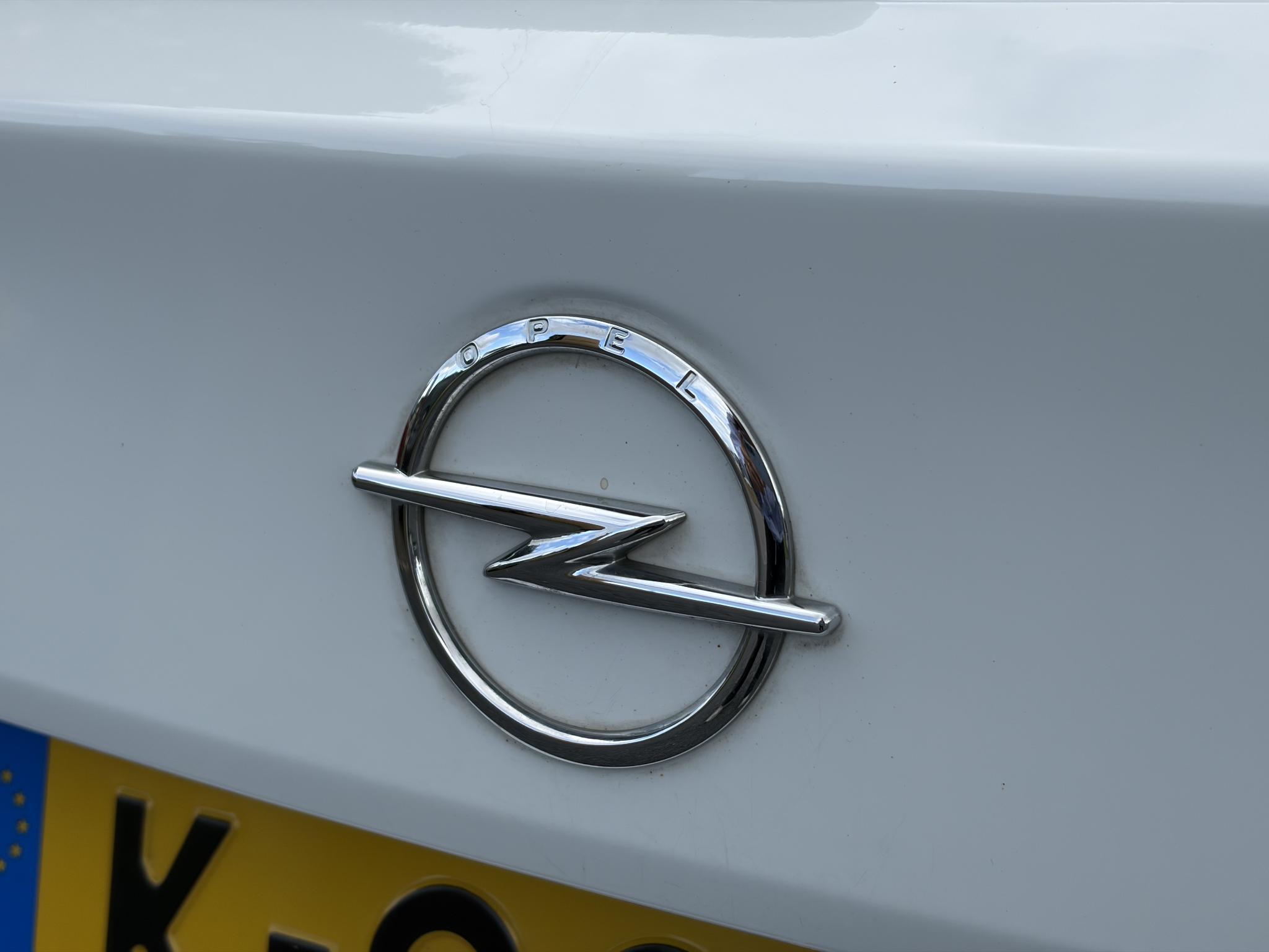 Foto van Opel Astra Sports Tourer