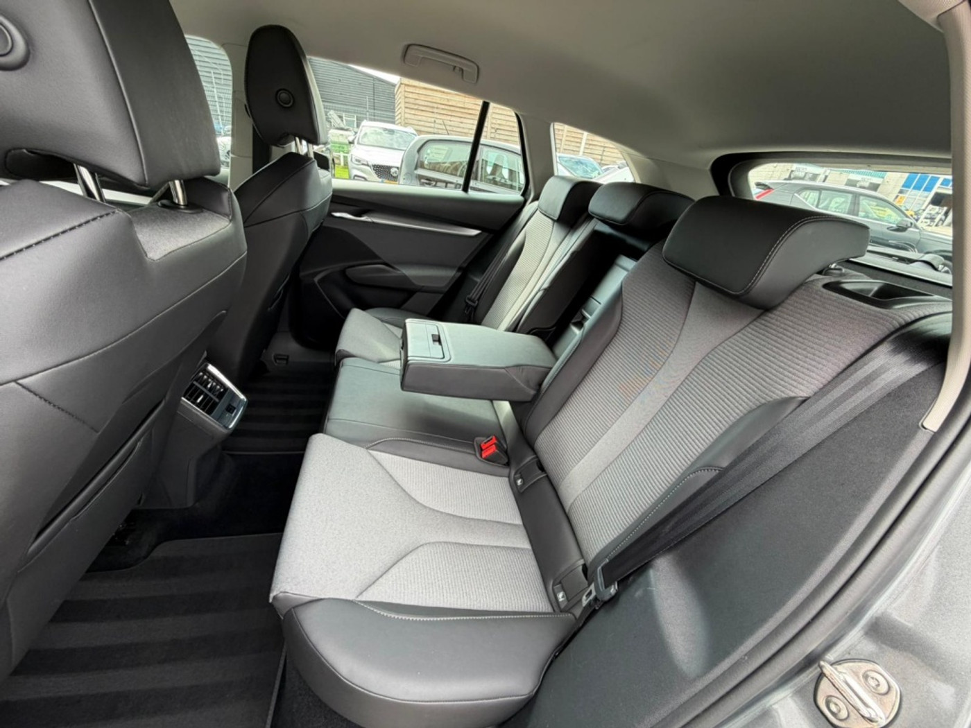 Foto van Skoda Enyaq 60