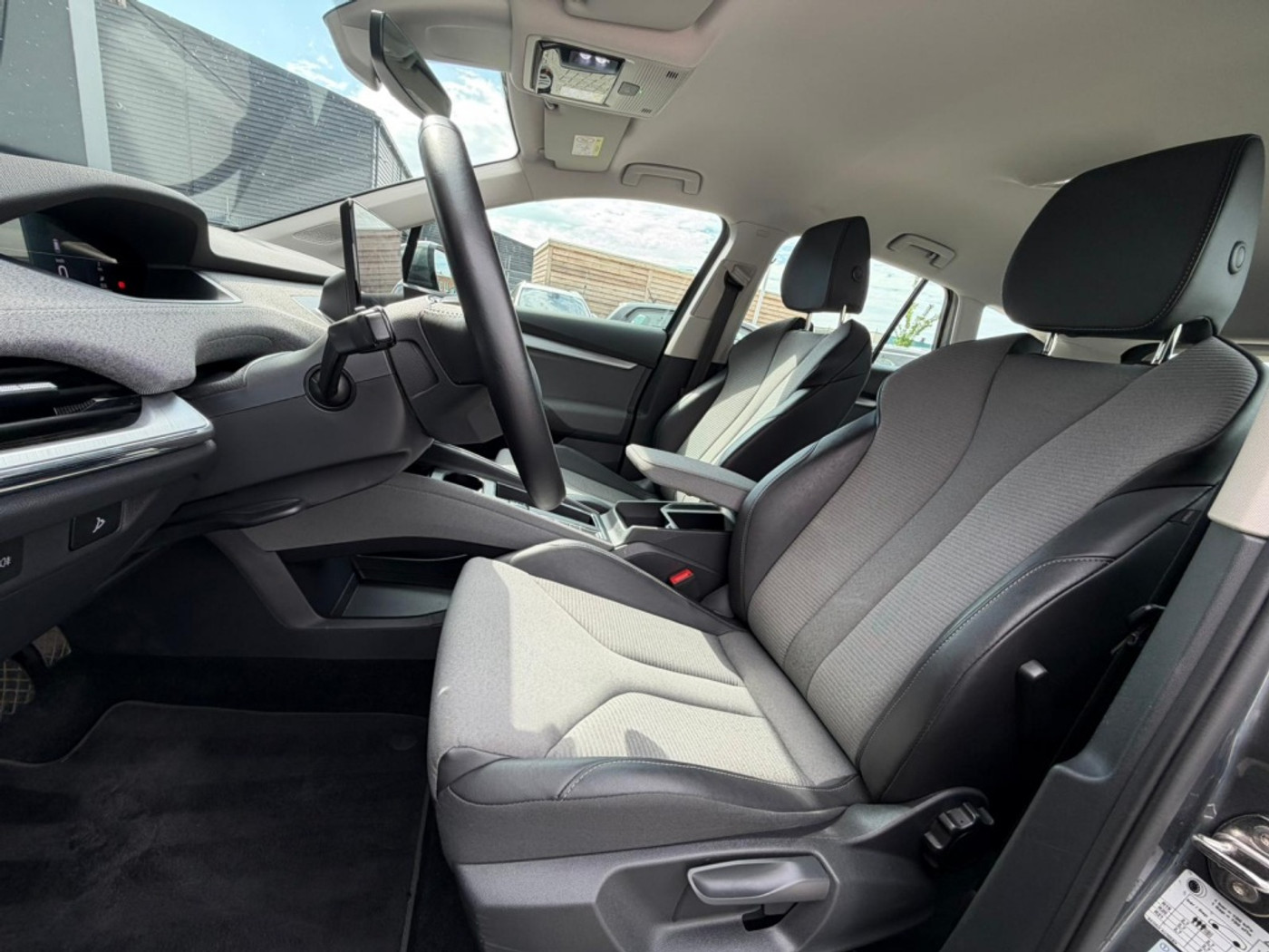 Foto van Skoda Enyaq 60