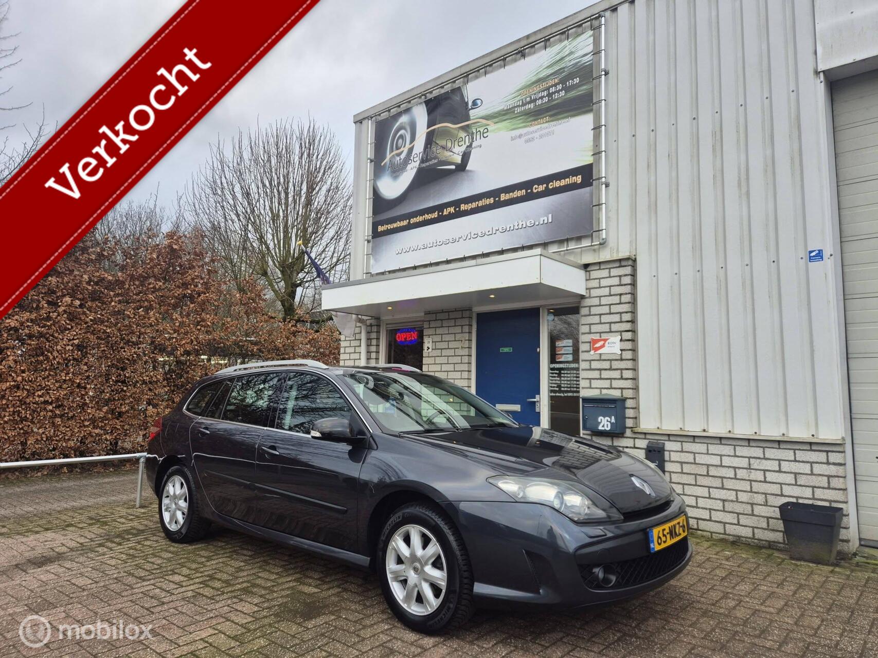 Renault Laguna 2.0 Dynamique 2010 - voorkant
