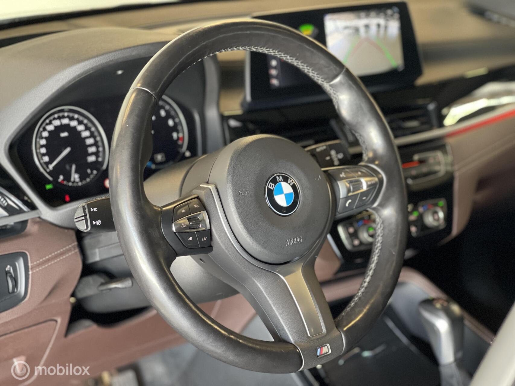Foto van BMW X1 Xdrive25e