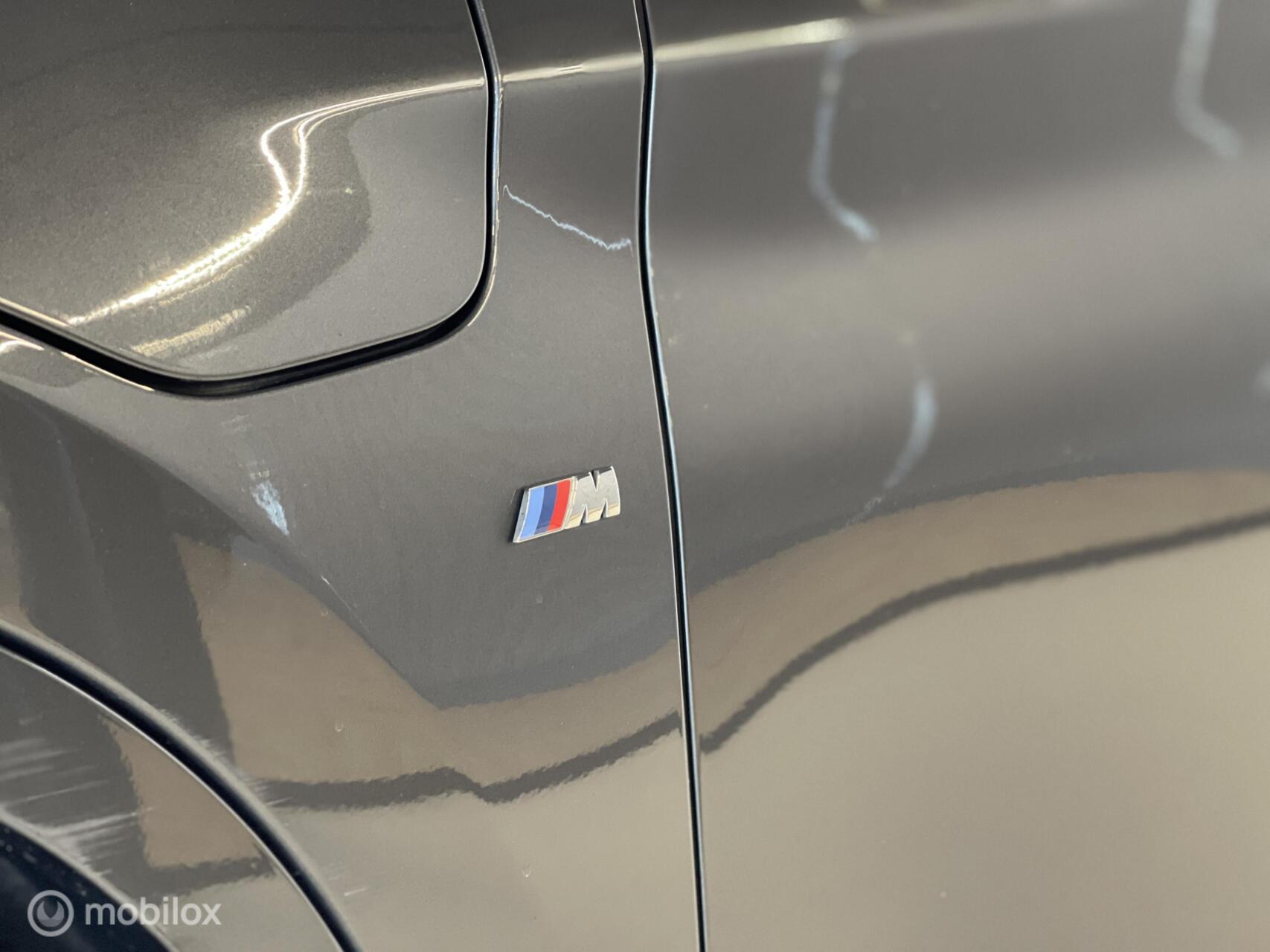 Foto van BMW X1 Xdrive25e