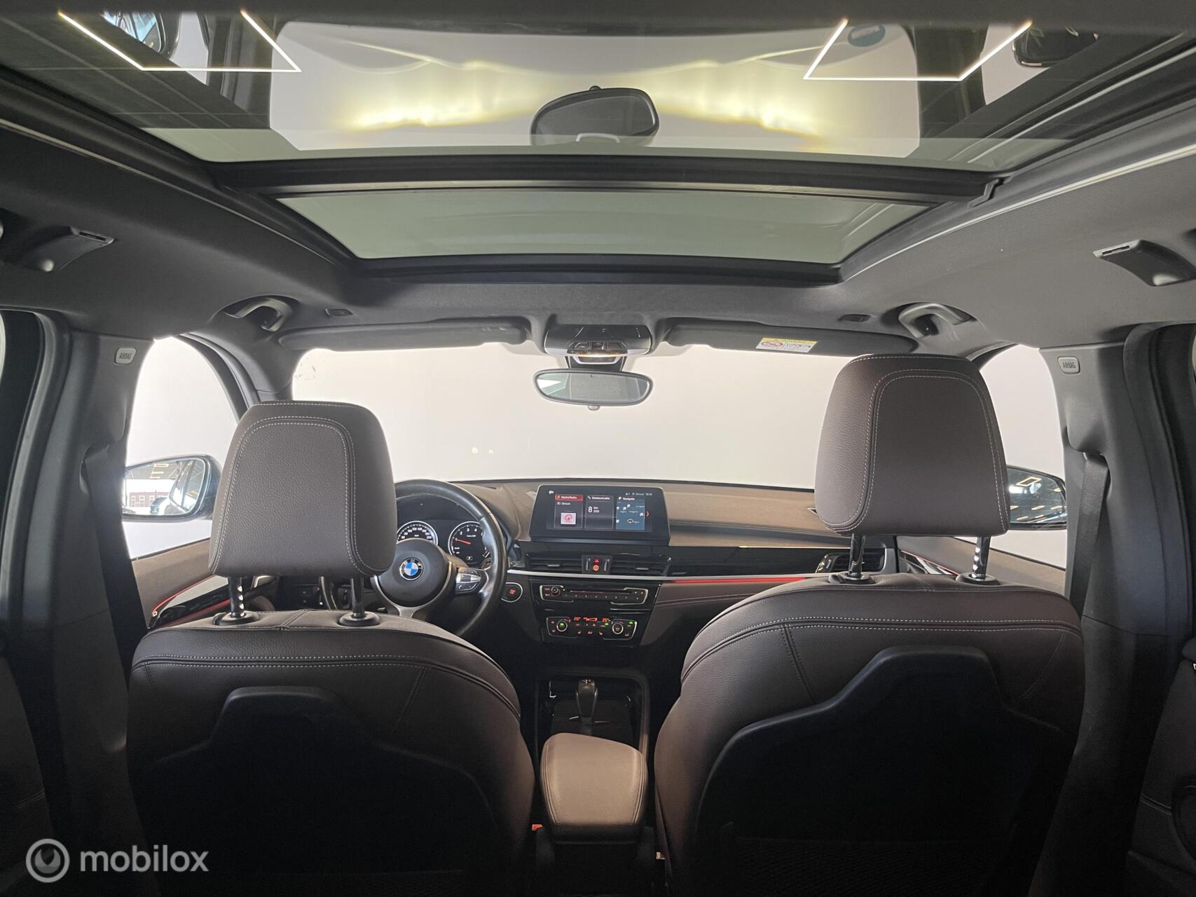 Foto van BMW X1 Xdrive25e