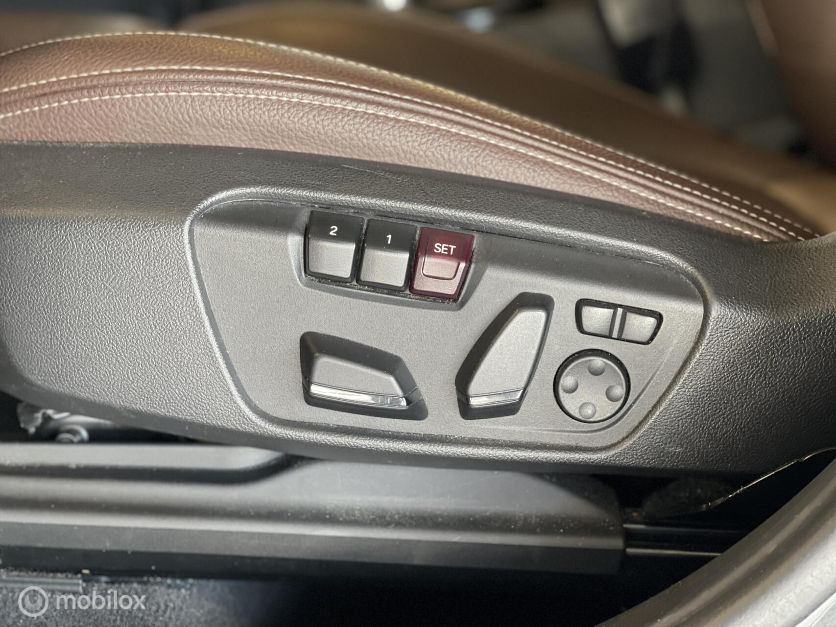Foto van BMW X1 Xdrive25e