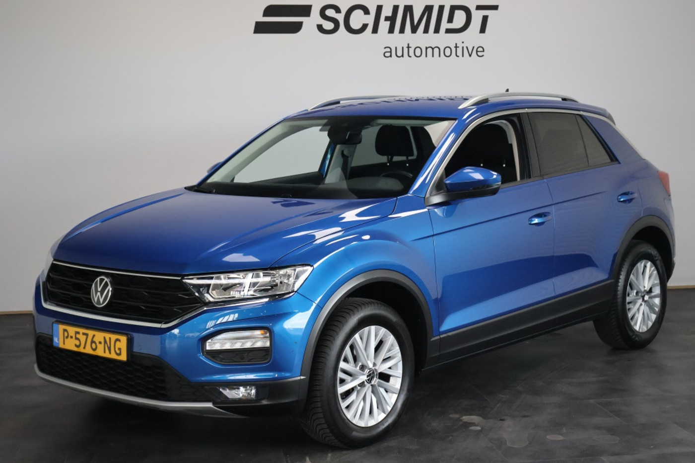 Volkswagen T-roc 1.0 TSI Style Business 110pk | Trekhaak | ACC | Carplay | Navi 2022 - voorkant