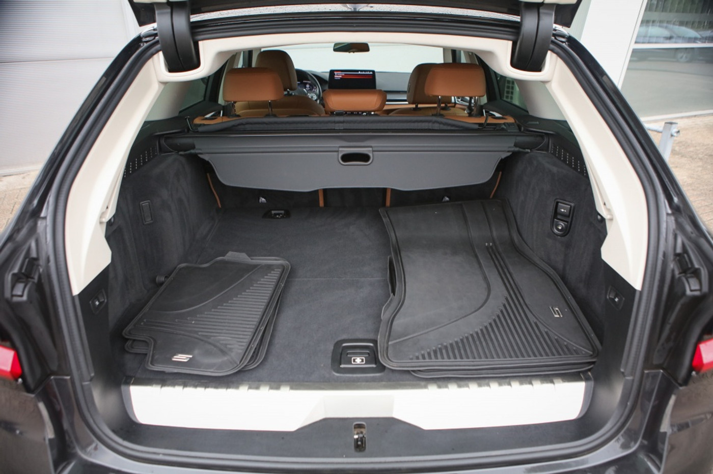 Foto van BMW 530e