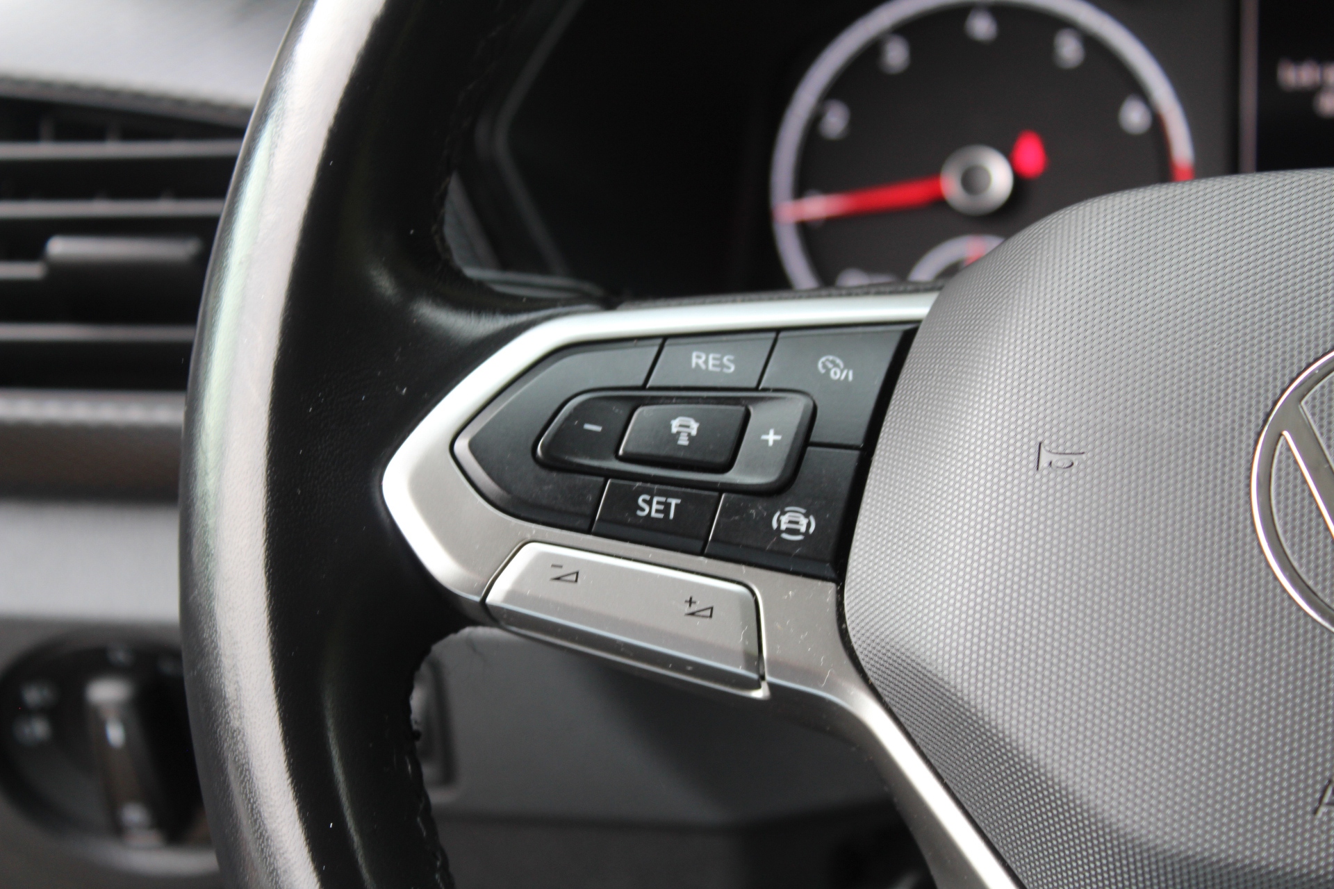 Foto van Volkswagen T-cross