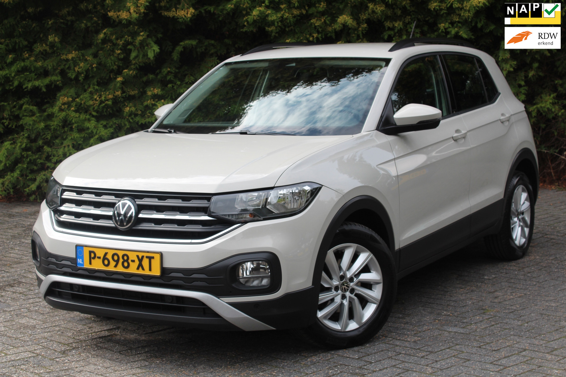 Volkswagen T-cross 1.0 TSI Life 110PK Automaat | Apple/Android Carplay | Trekhaak | Cruise Control 2022 - voorkant