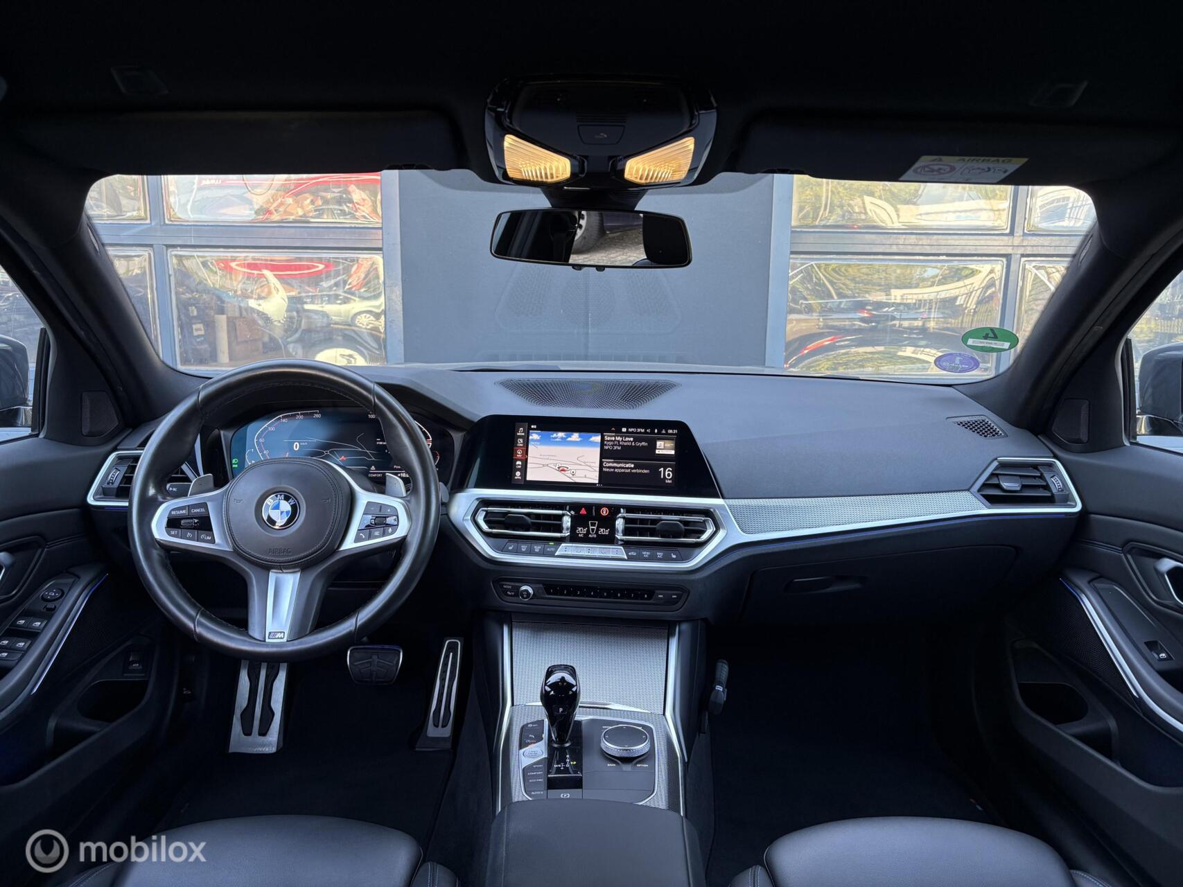 Foto van BMW 318i
