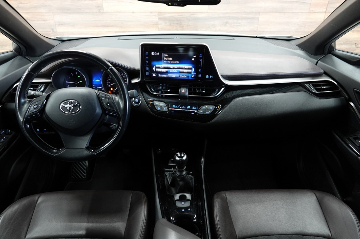 Foto van Toyota Toyota C-hr