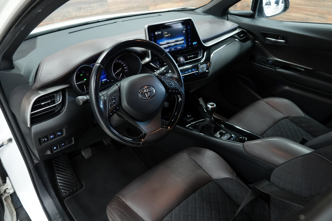 Foto van Toyota Toyota C-hr