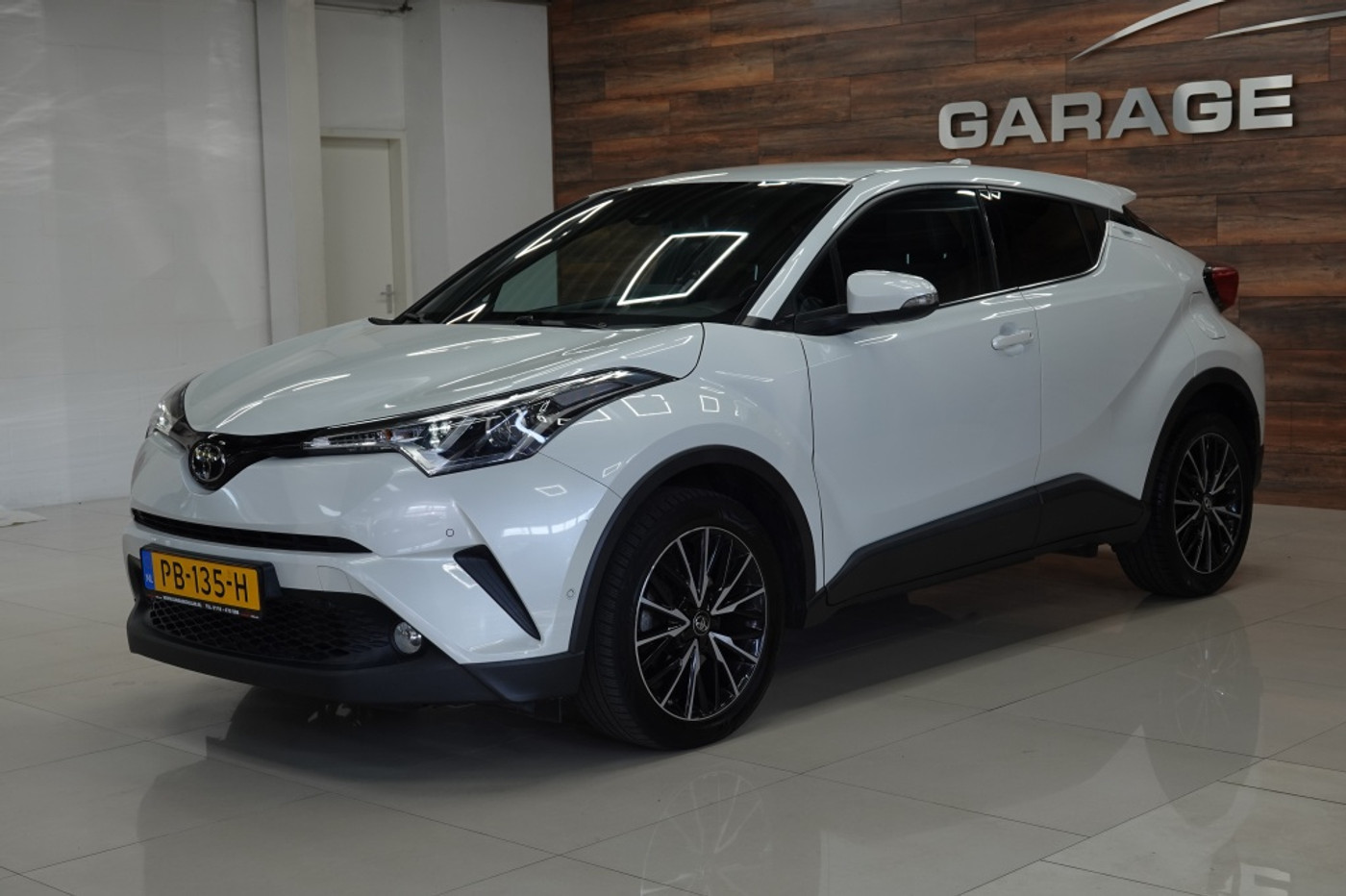 Foto van Toyota Toyota C-hr