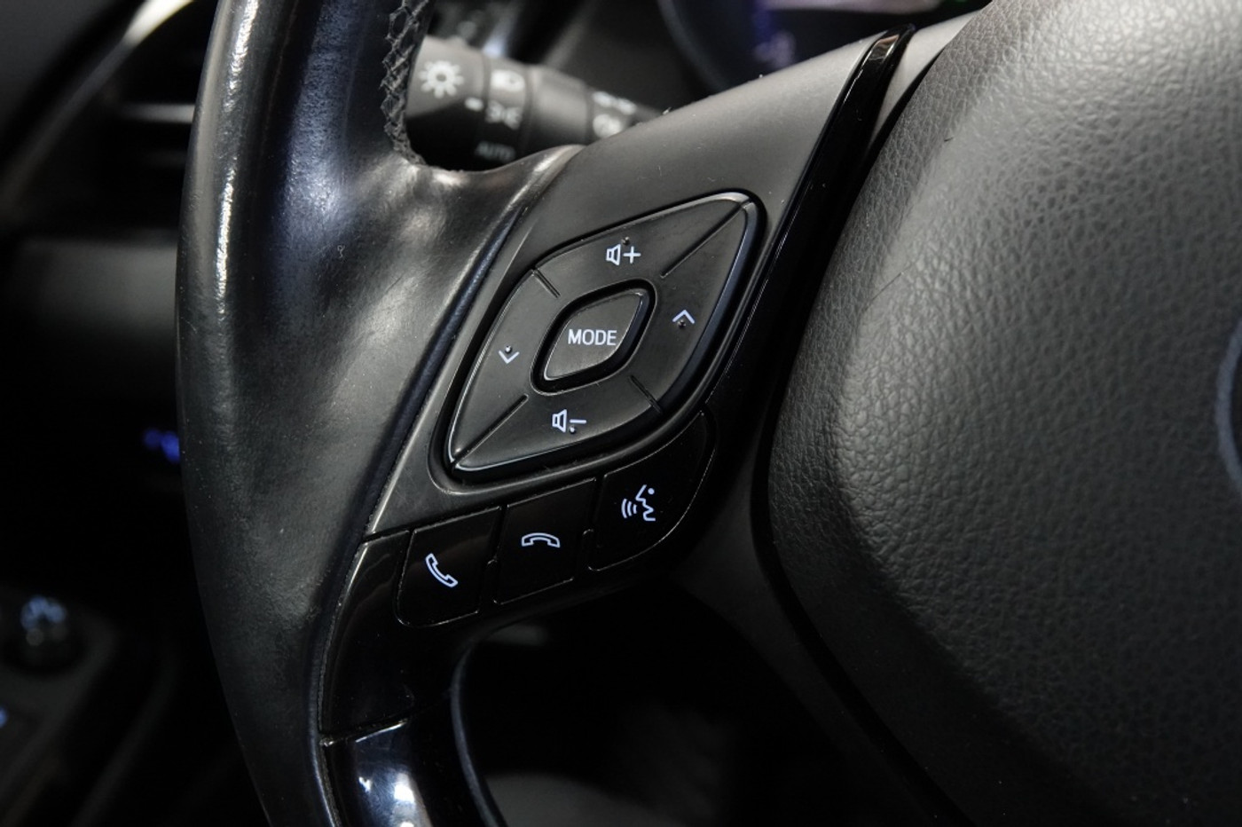 Foto van Toyota Toyota C-hr