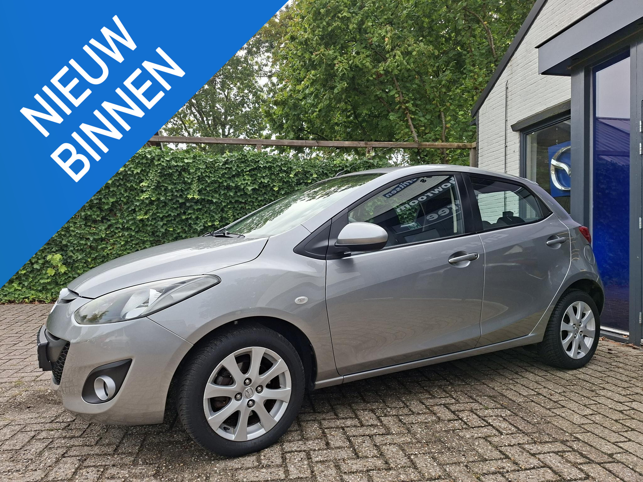 Mazda Mazda 2 1.3 GT-L 2012 - voorkant