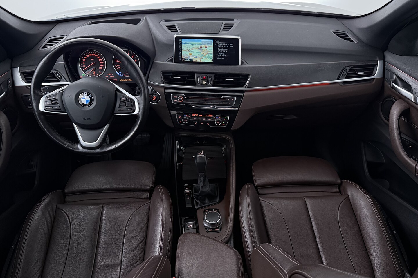 Foto van BMW X1 Sdrive20i