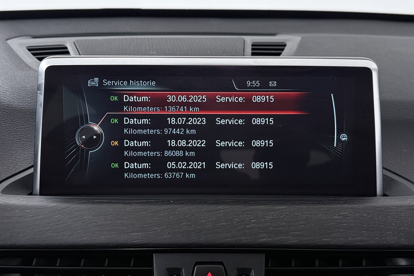 Foto van BMW X1 Sdrive20i